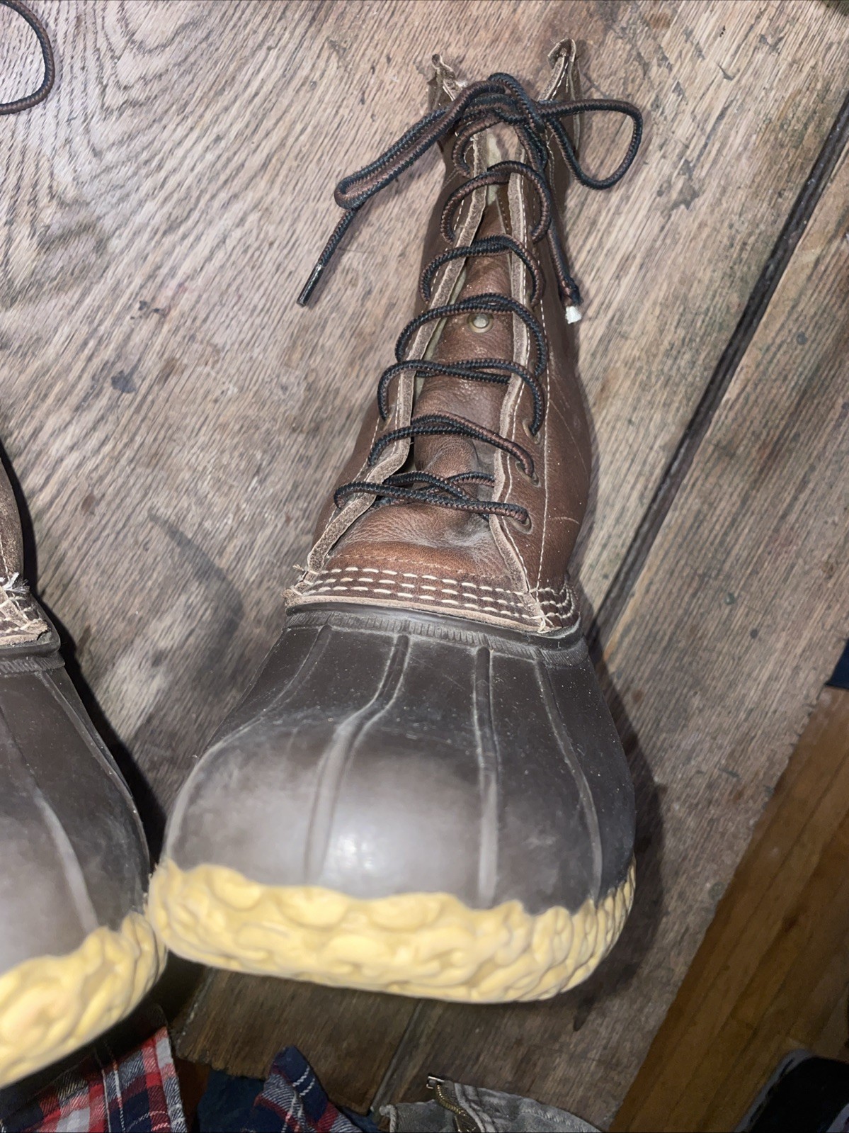 L.L. Bean 10″ Duck Snow Rain Boot Shearling Lined Lace Up Size 9-10 USA Rare