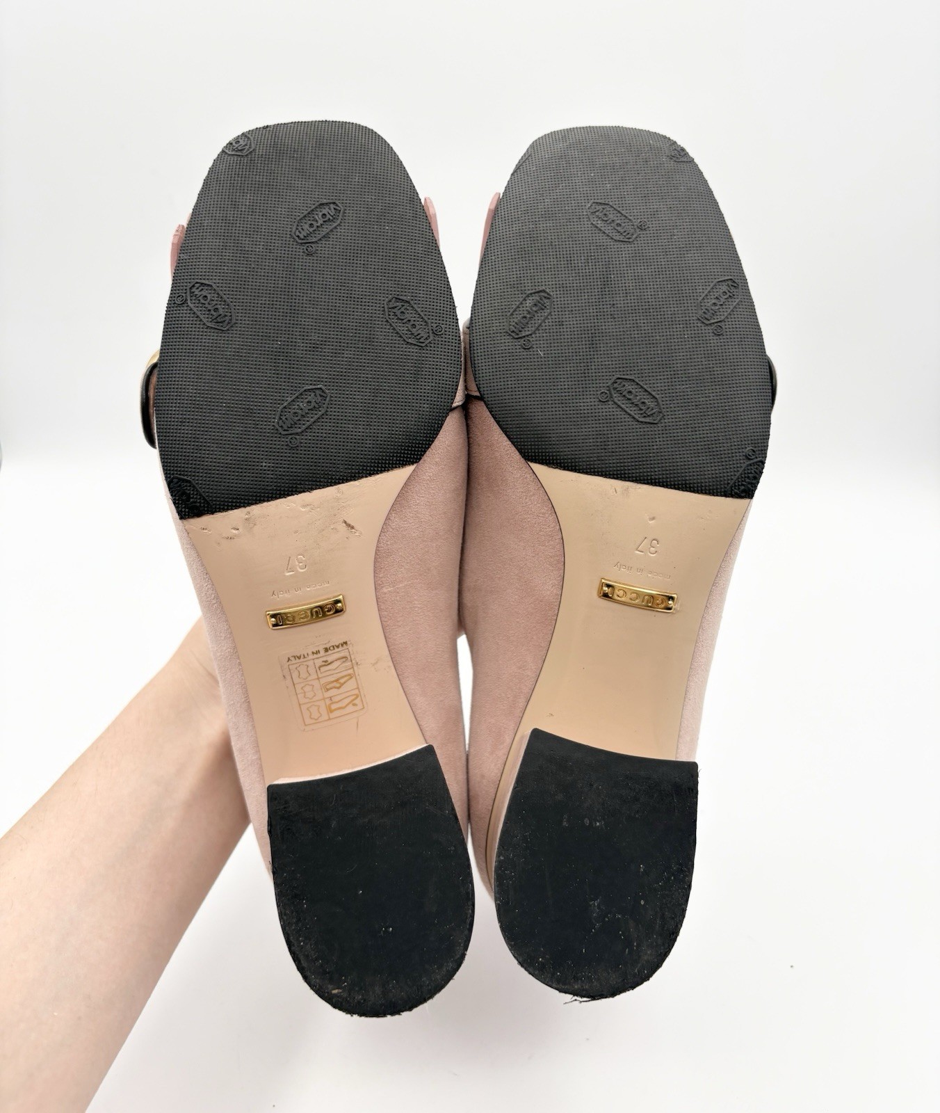 Gucci Pink Suede Fringe Marmont GG Logo Block Heel Low Heel Pumps Size EU 37