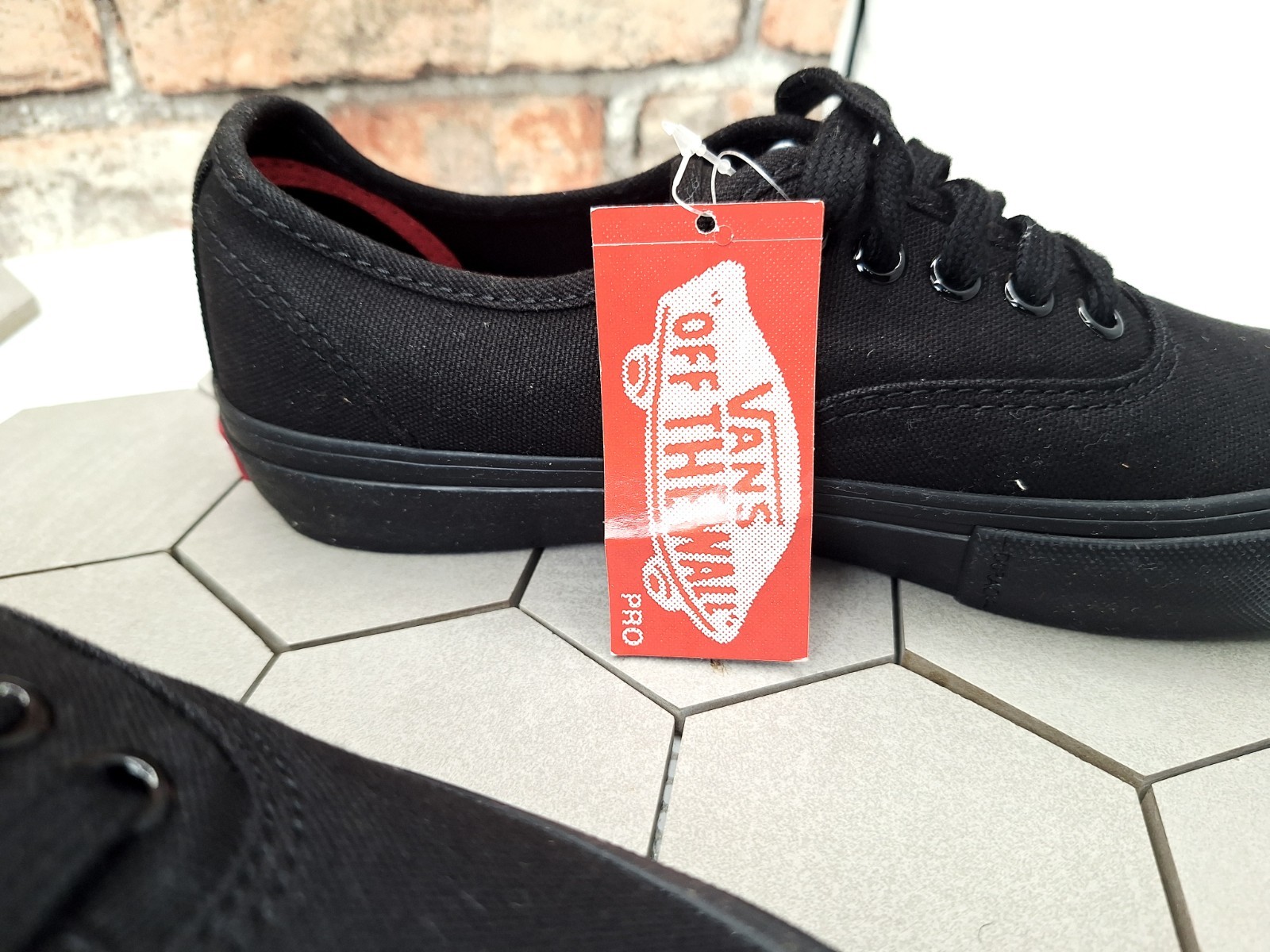 Vans Authentic Pro Triple Black Skateboard Shoes Men 6.5 / Women 8 2010s Rare