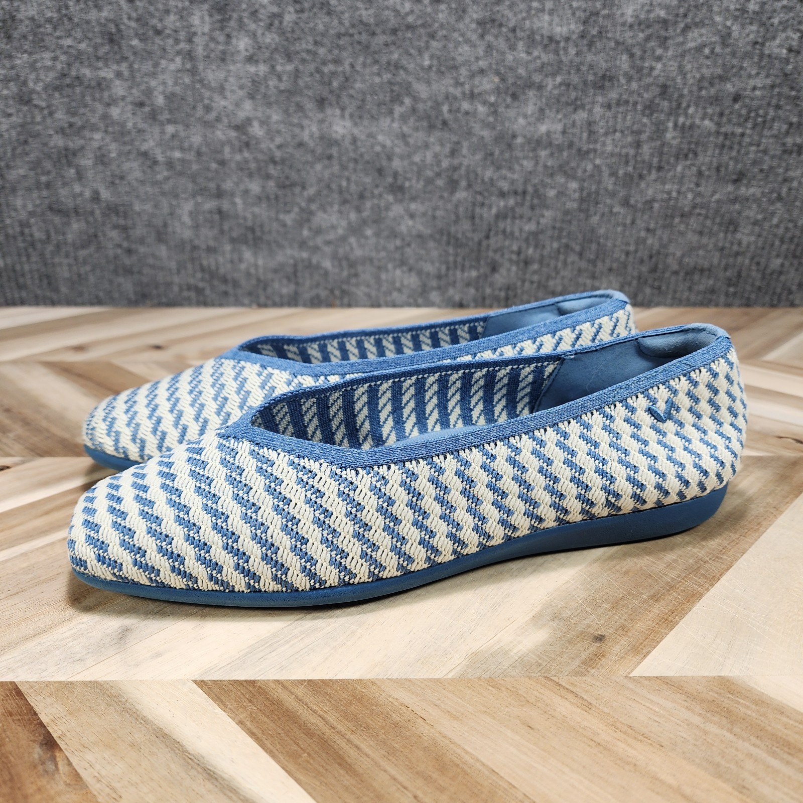 Vivaia Margot 2.0 Flats Denim Stripe Knit Square Toe Shoes Size EU 40 US 9 EUC