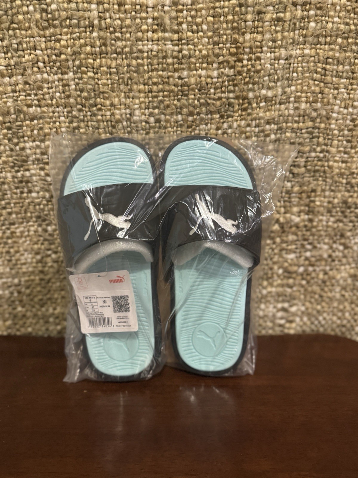 BRAND NEW Puma Cool Cat Slide 2.0 TEAL AND BLUE 371013-12 SIZE 6