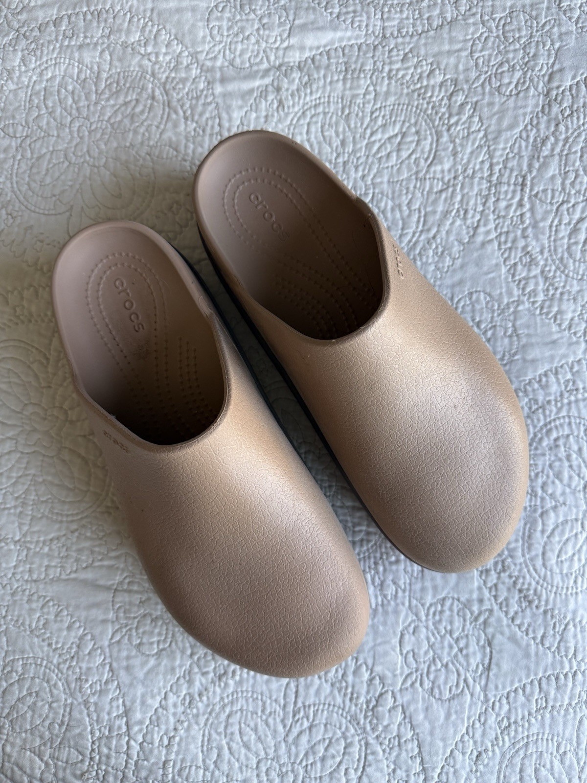 Crocs Women’s Beige/Brown Platform Slide Sandals Slip-On Clog Solid US 10