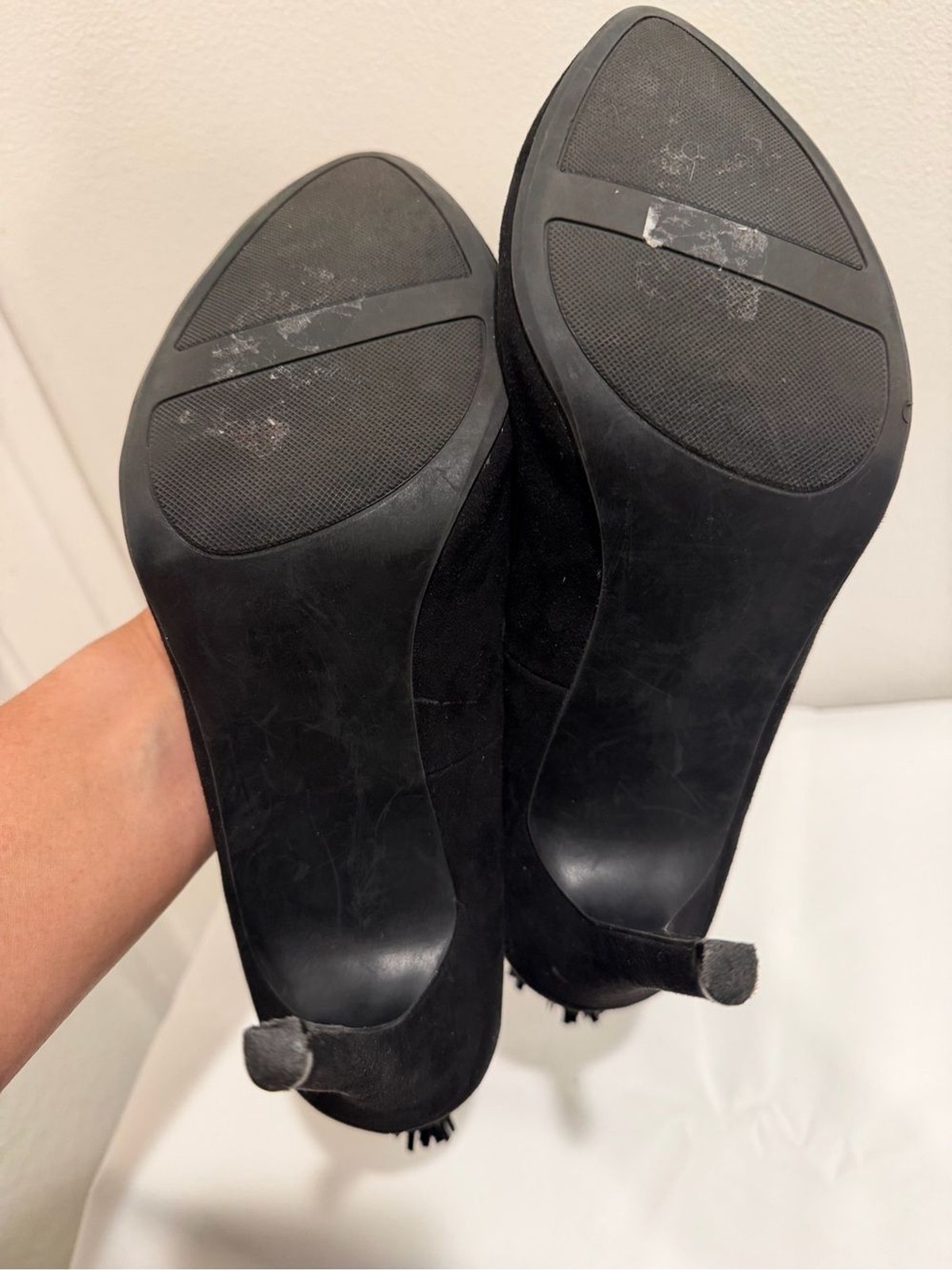 Classic Black Suede Round Pointed-Toe TASSLE HIGH Heels