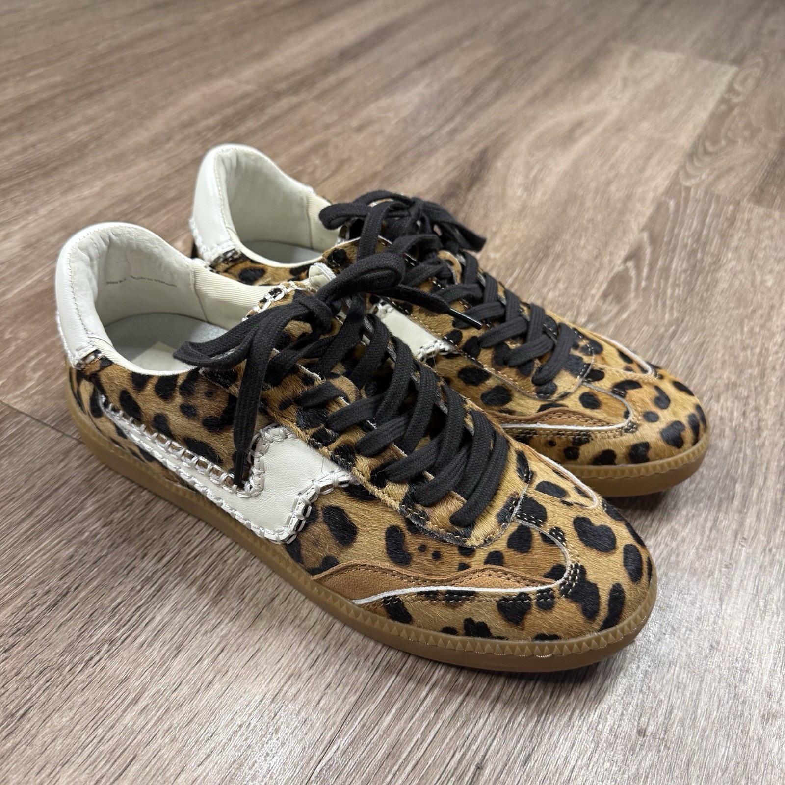 DV Dolce Vita Women’s Leopard Print Sneakers With Brown Laces Size 9.5