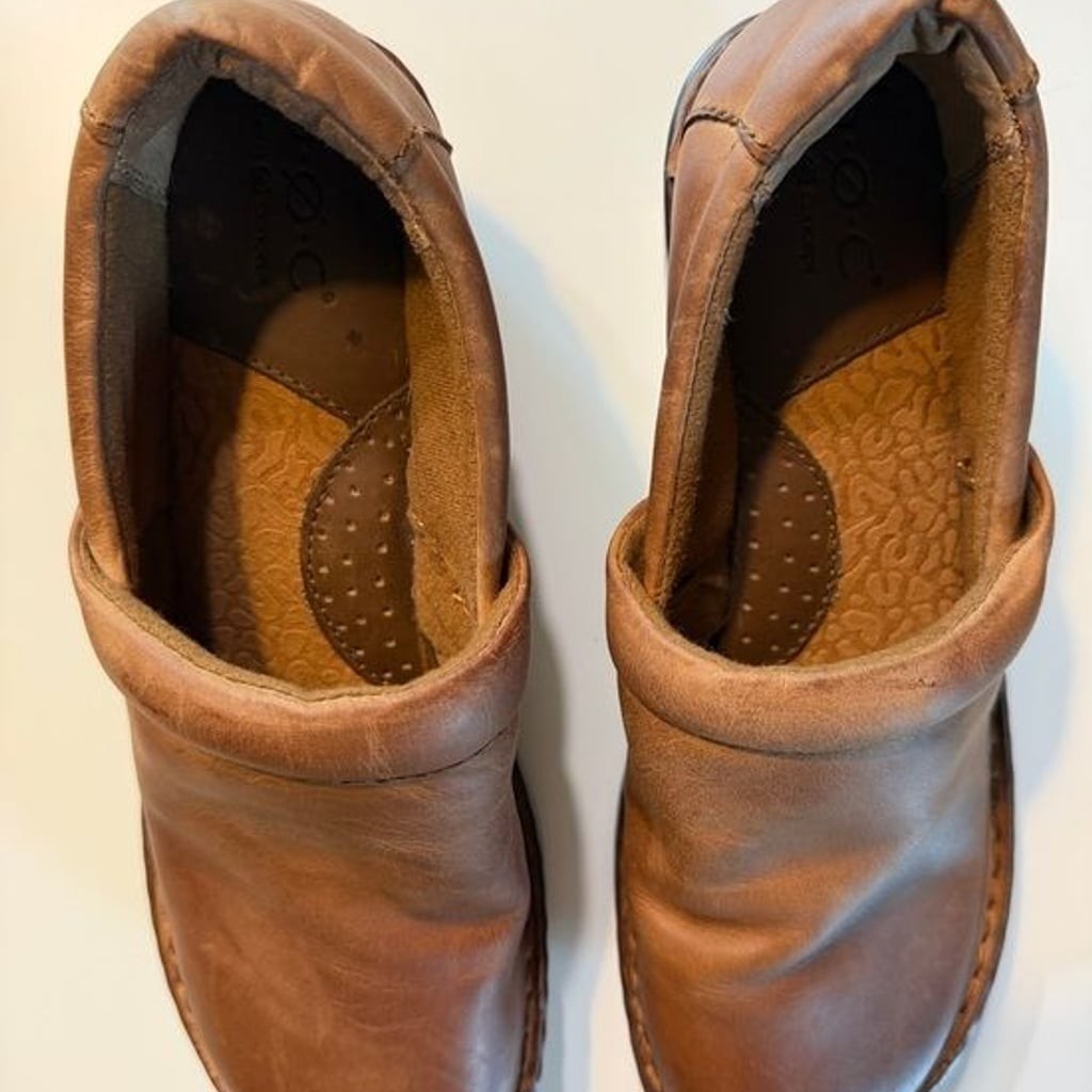 b.o.c. Women’s Brown Leather Peggy Slip-On Mules