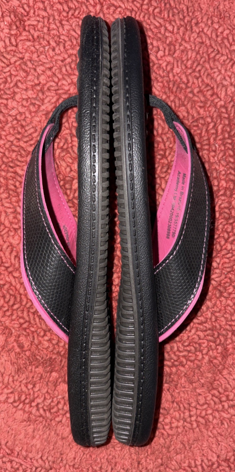 O’Rageous Women’s EVA Foam Padded Flip Flops Black Pink Trim Thong Sandal Sz 9 M