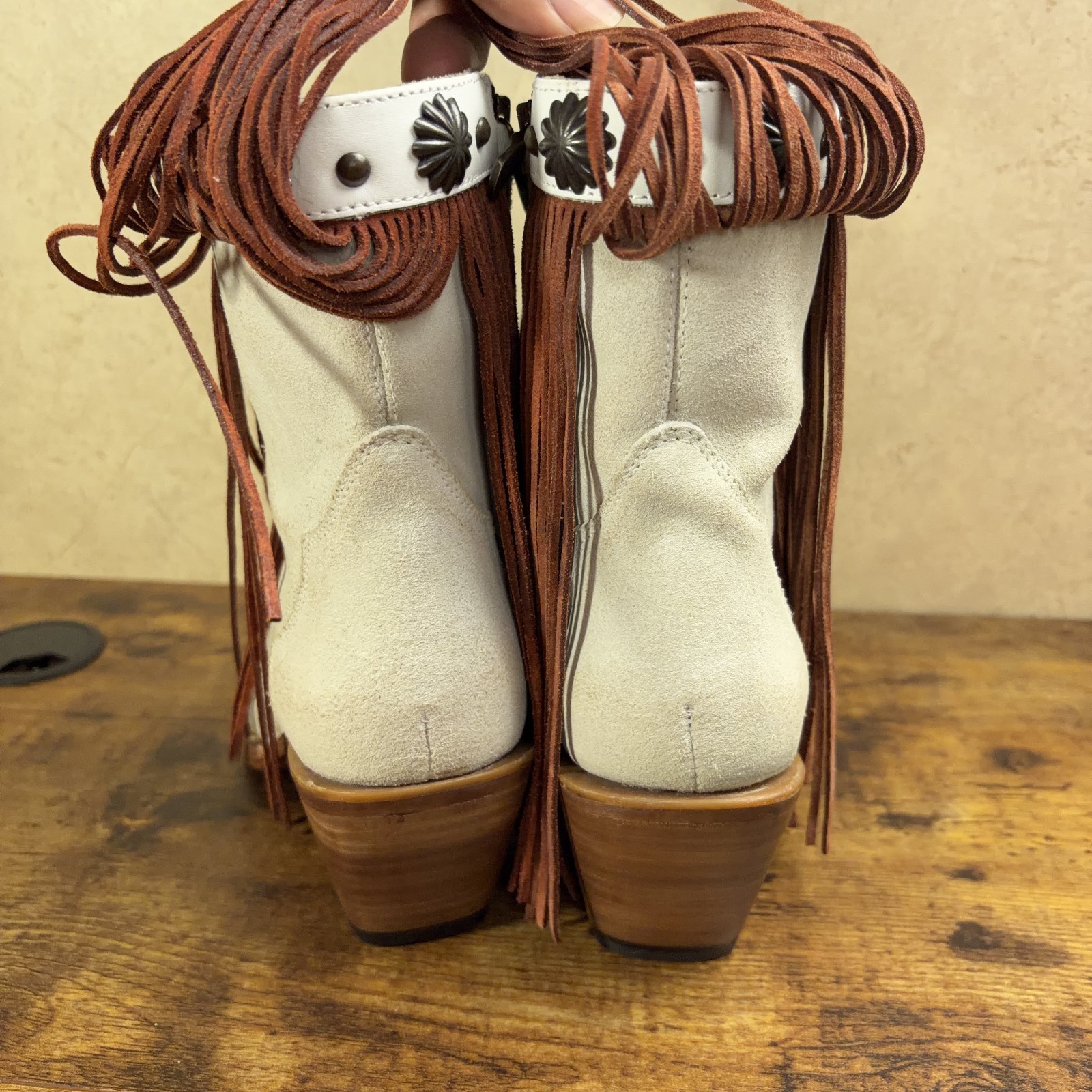 Mezcalero Western Boots Womens Size 8 White Fringe Concho Studded Boho Festival