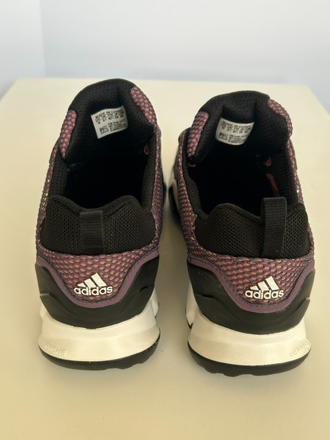 ADIDAS Hiking Shoes Woman Size 10 / NEW W/O BOX – SEE PICS