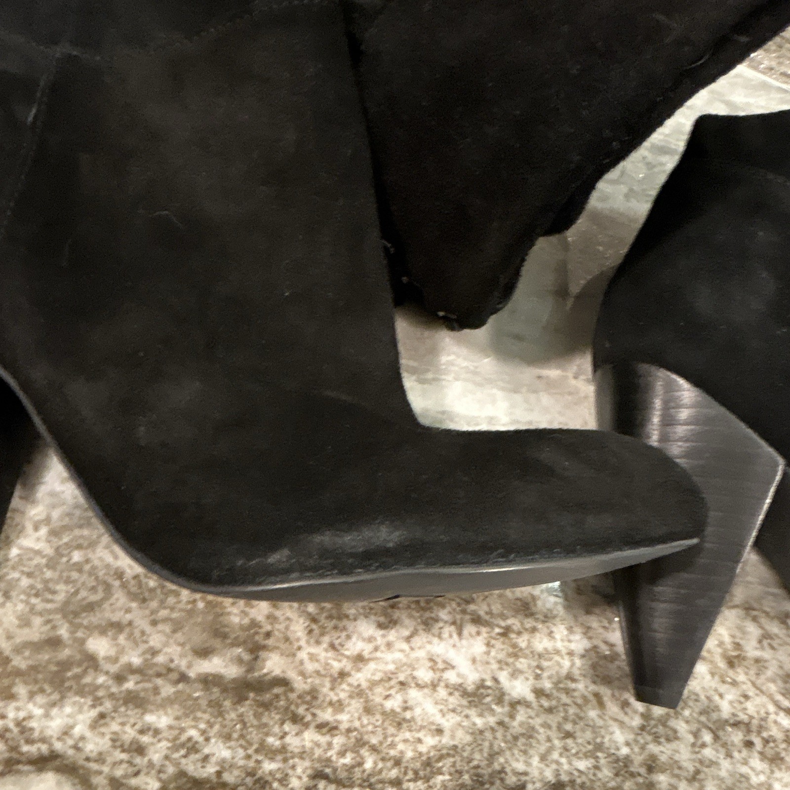BCBG Generation BG-SANJI Black Suede Knee High Lace-Up Boots Pointed Toe 10M