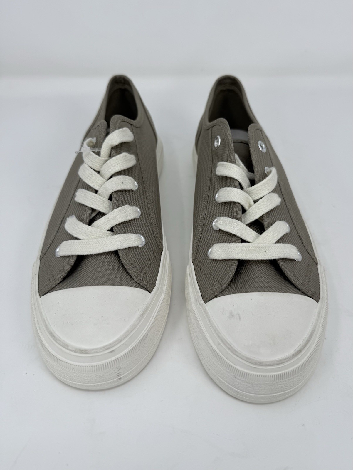H&M Womens Shoe Size 7 Taupe (Brownish Gray) Canvas Lace Up Sneakers New *Flaw