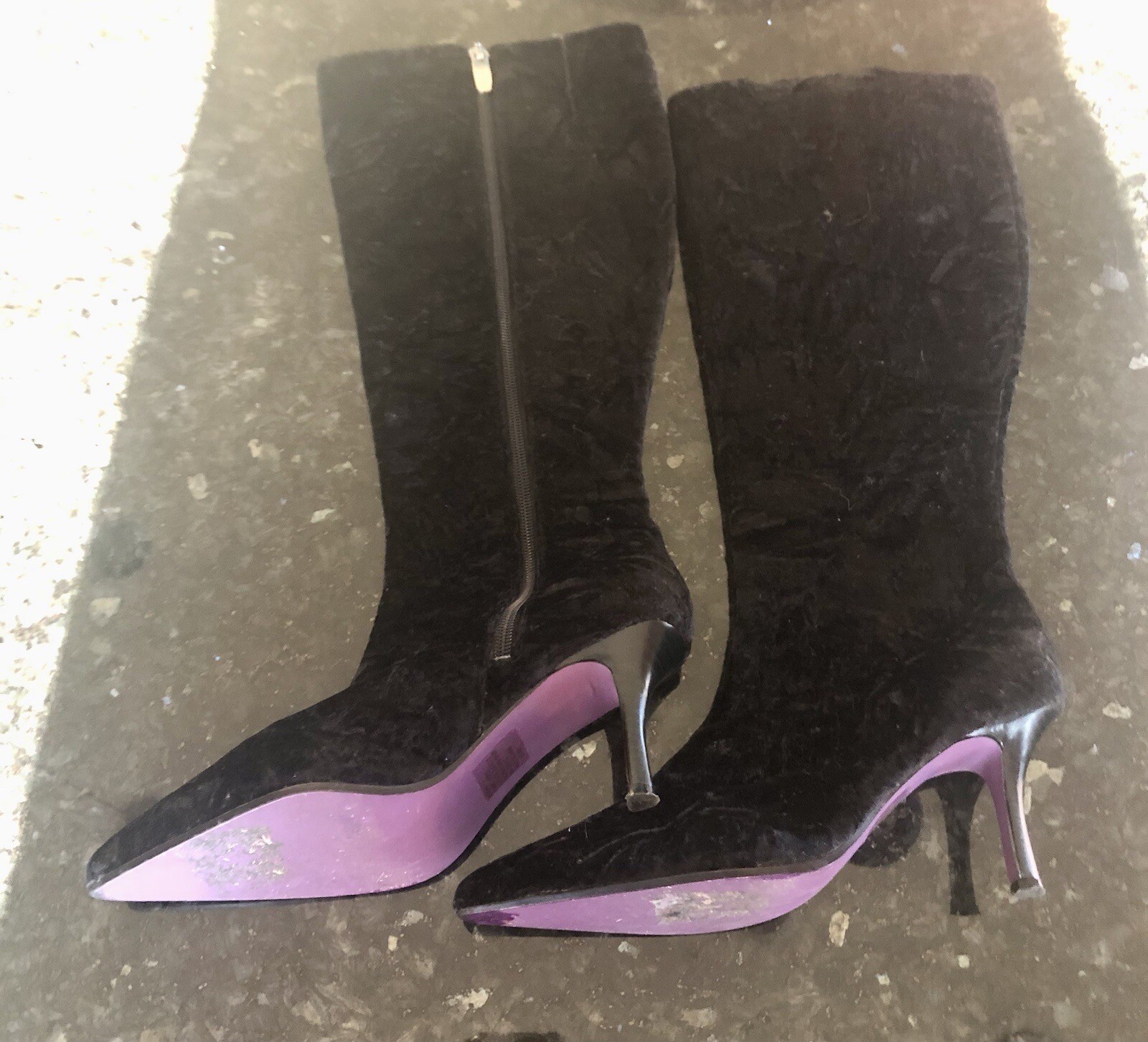 Suzanne Somers Black Crushed Velvet Boots Size 6.5W Heel 2.5”