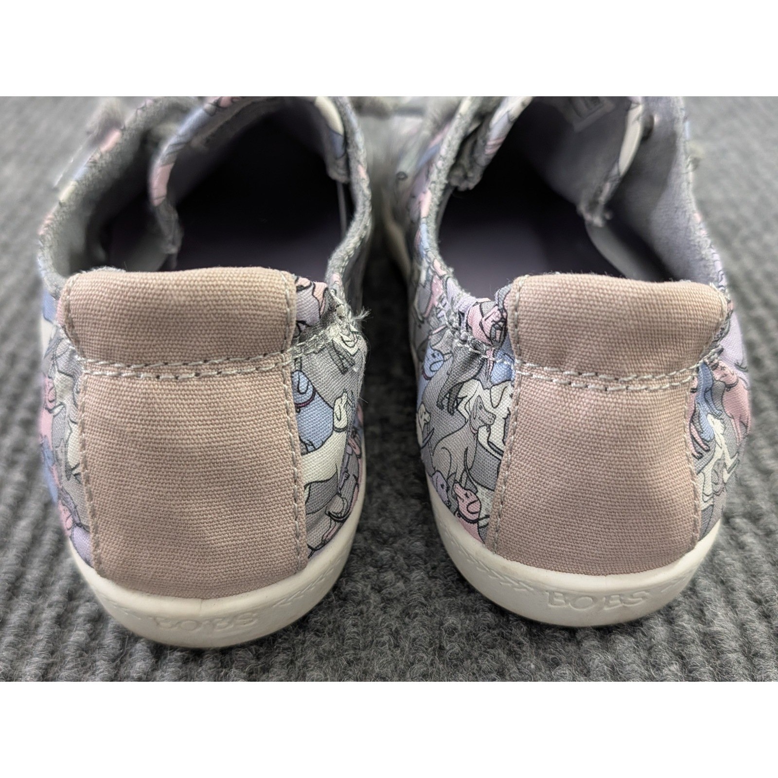 Skechers Bobs Dogs Beach Bingo Sneaker Womens 6.5 Gray Slip On Casual Travel