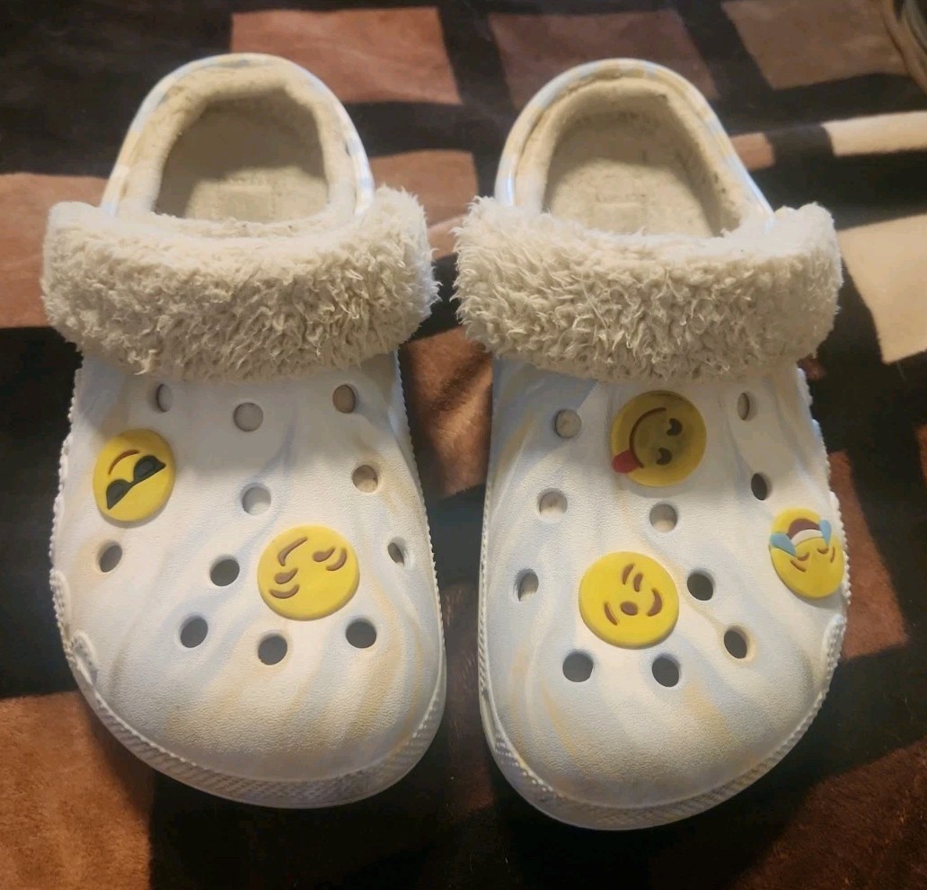 Crocs Baya Lined Fuzz Strap Mens Womens Clogs Marble White W7 M5 Smiley Faces