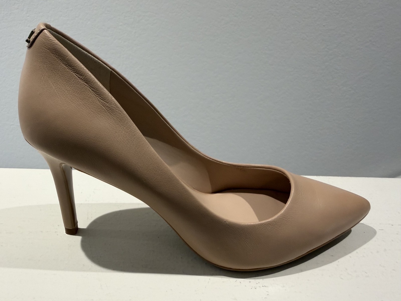 KARL LAGERFELD PARIS Royale Leather Stiletto Pumps – Nude – Size US 7.5 / EU 38