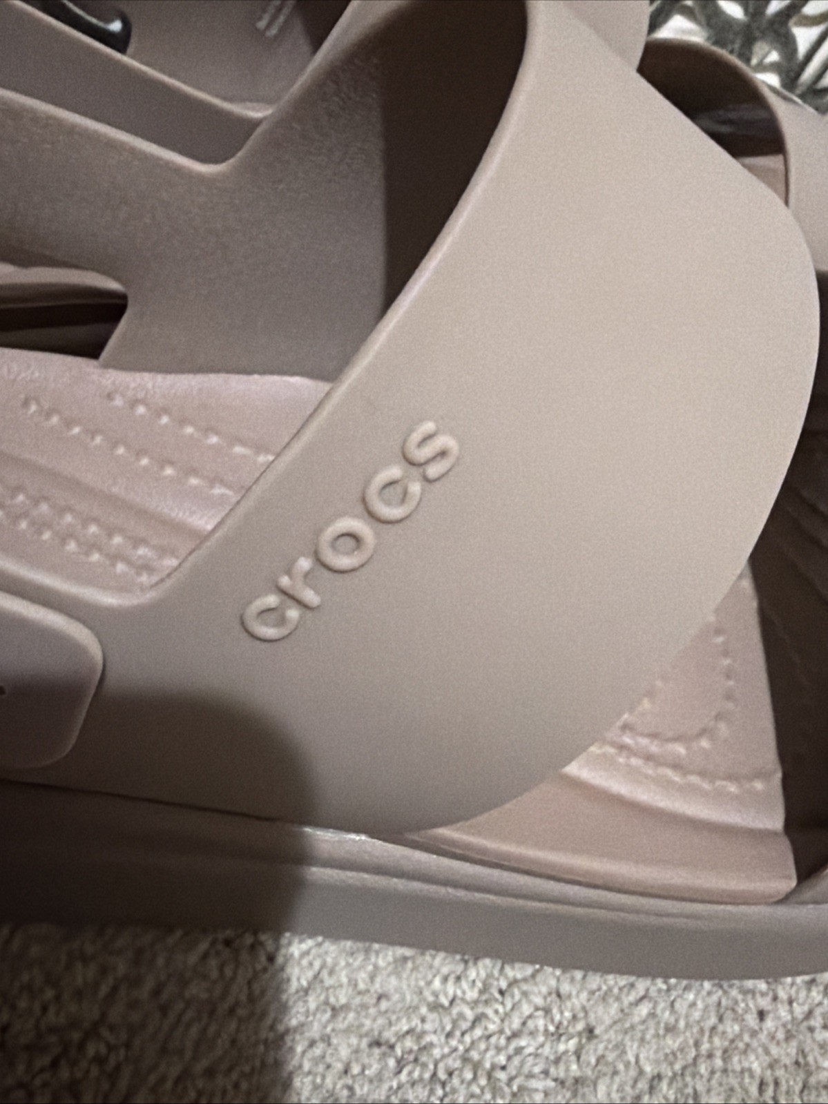 Crocs Brooklyn Low Wedge Cashew Sandals. Sz 9. NWT!