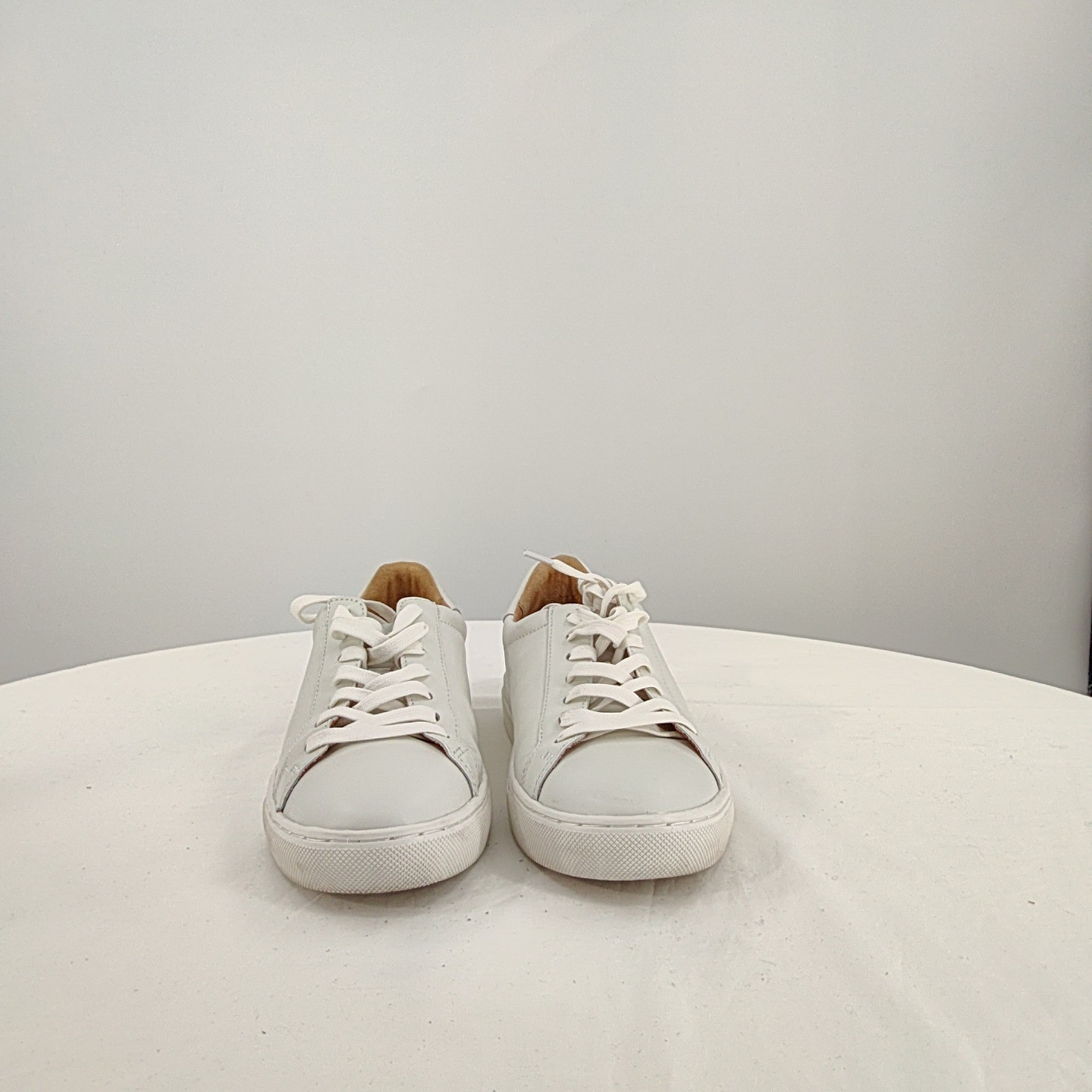 Quince Men 100% Leather Everyday Sneaker White 7