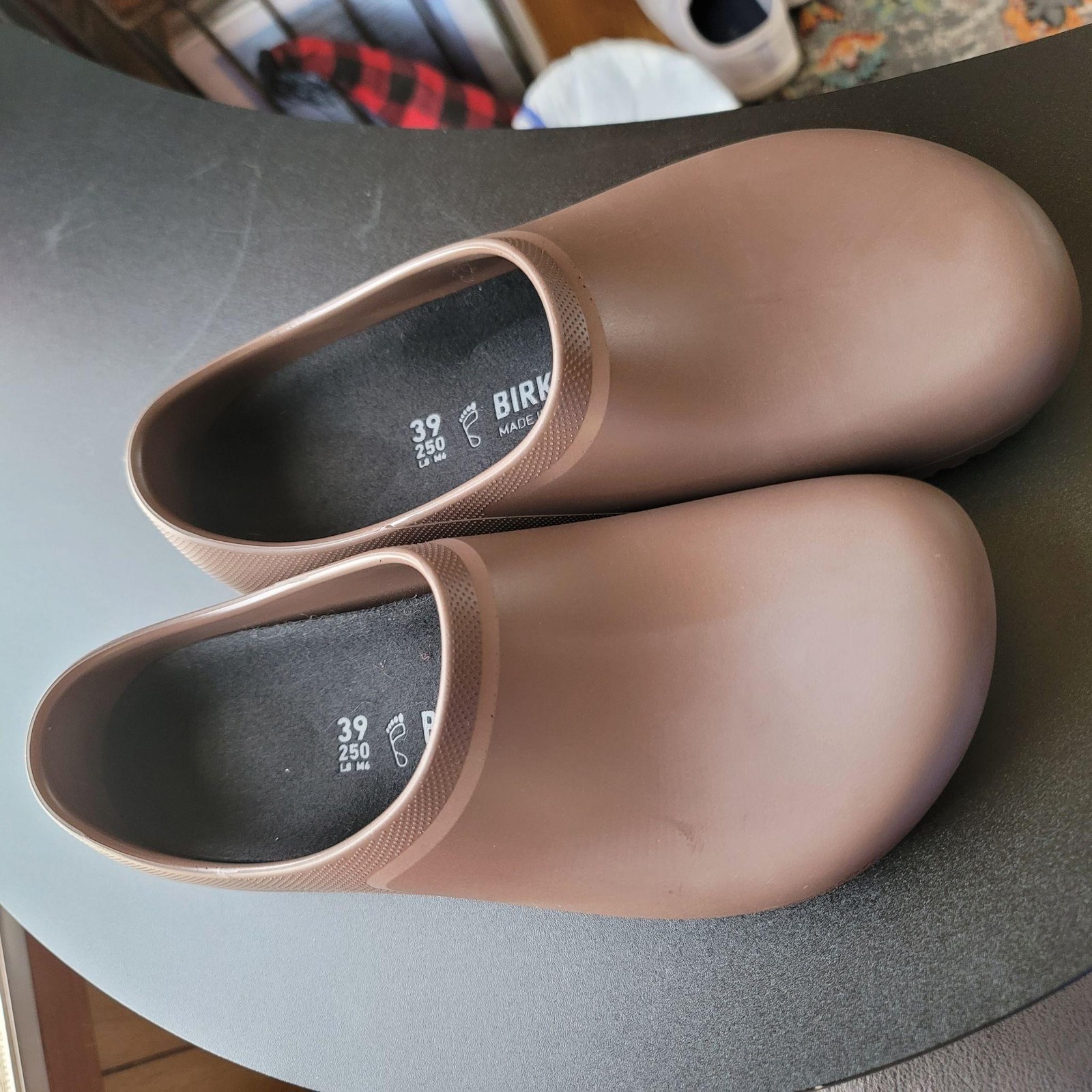 Birkenstock Profi Birki 2.0 PU Clog O4 Mocha Professional-grade Kitchen Medical