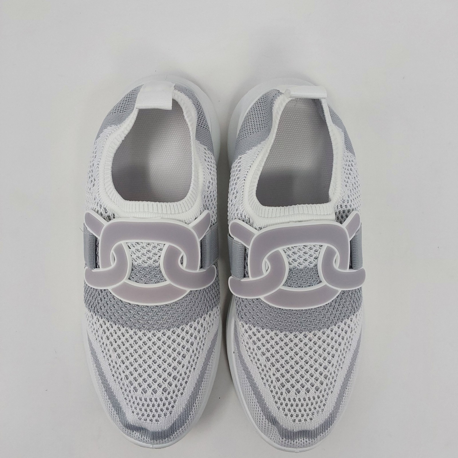 Womens White Gray Knit Slip On Sneakers Chain Accent Shoes EU 37 US 6.5