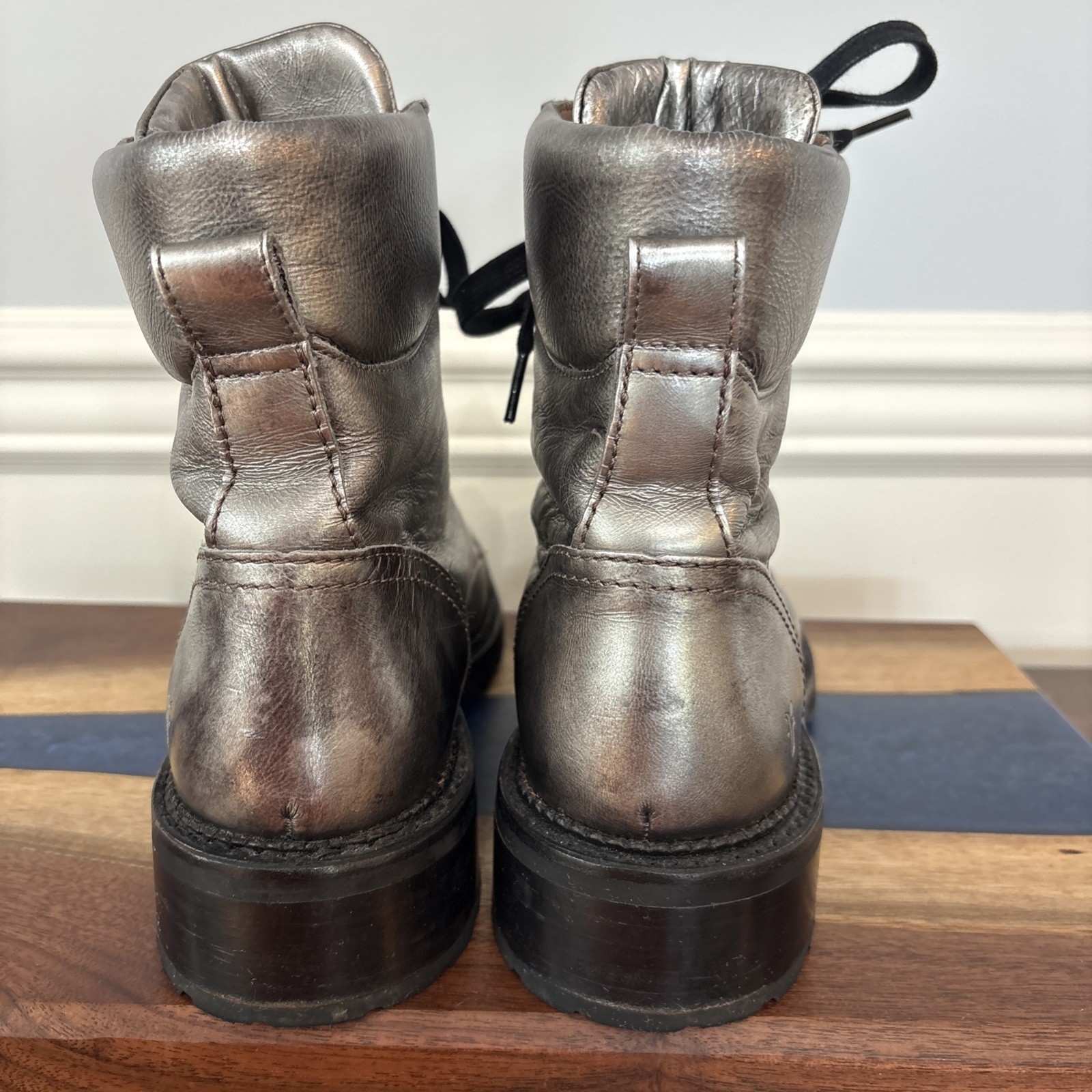 FRYE Size 10 B Samantha, Hiker Boots, Leather Silver Lace Boots 3472235