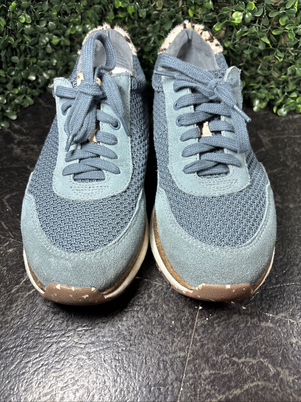 OTBT Women’s Speed Sneaker 10137 Calf Hair ( size 8.5m Real Fur Blue