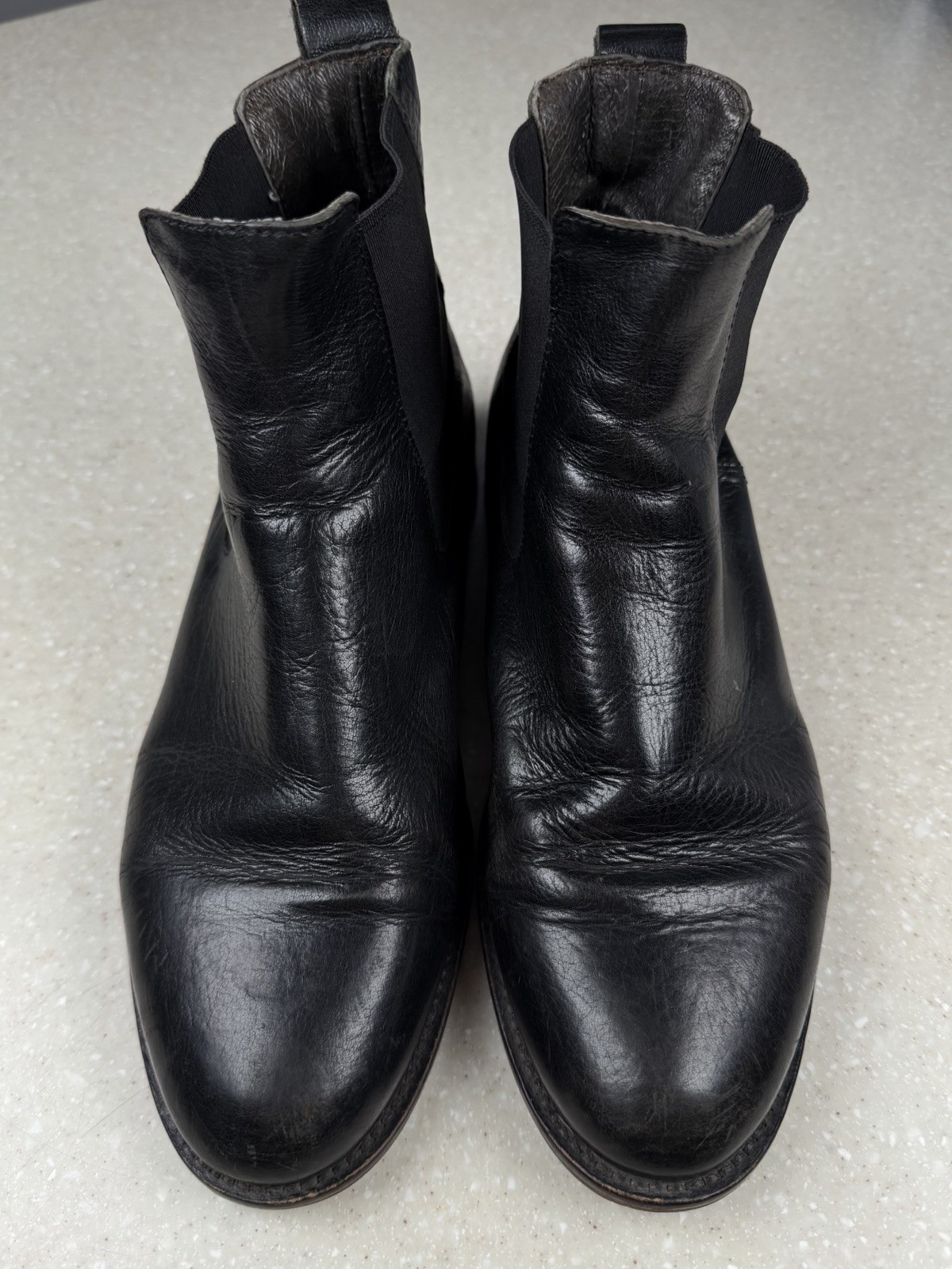 Russell and Bromley Women’s Black Leather Chelsea Pull On Boots EU 38 / US 7.5