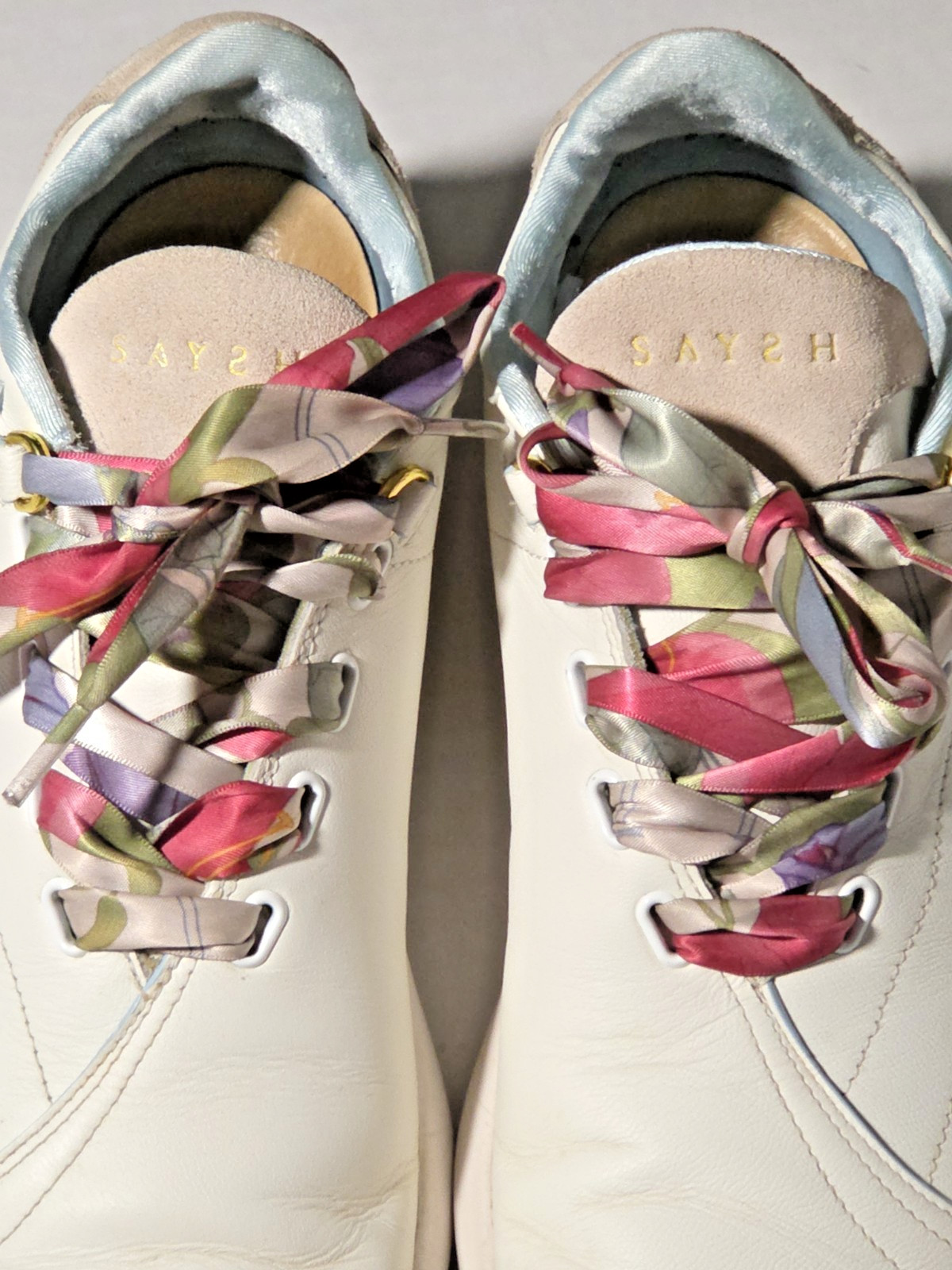 Saysh Two Leather Sneakers Womens 10 Cream Ribbon Laces Allyson Felix Shoes