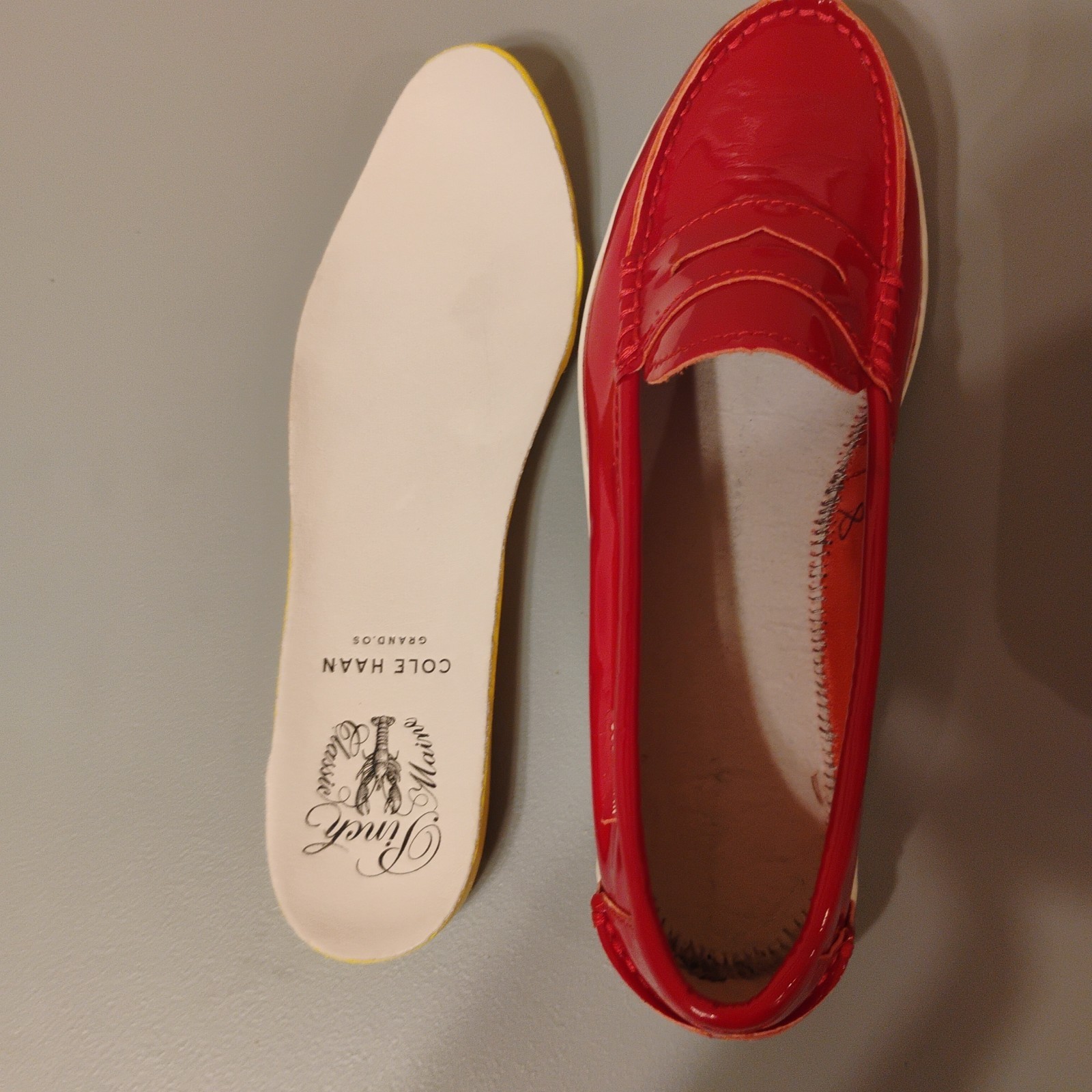 Cole Haan Pinch Maine Classic 7 1/2 Red Pantend Leather Pennie Loafer