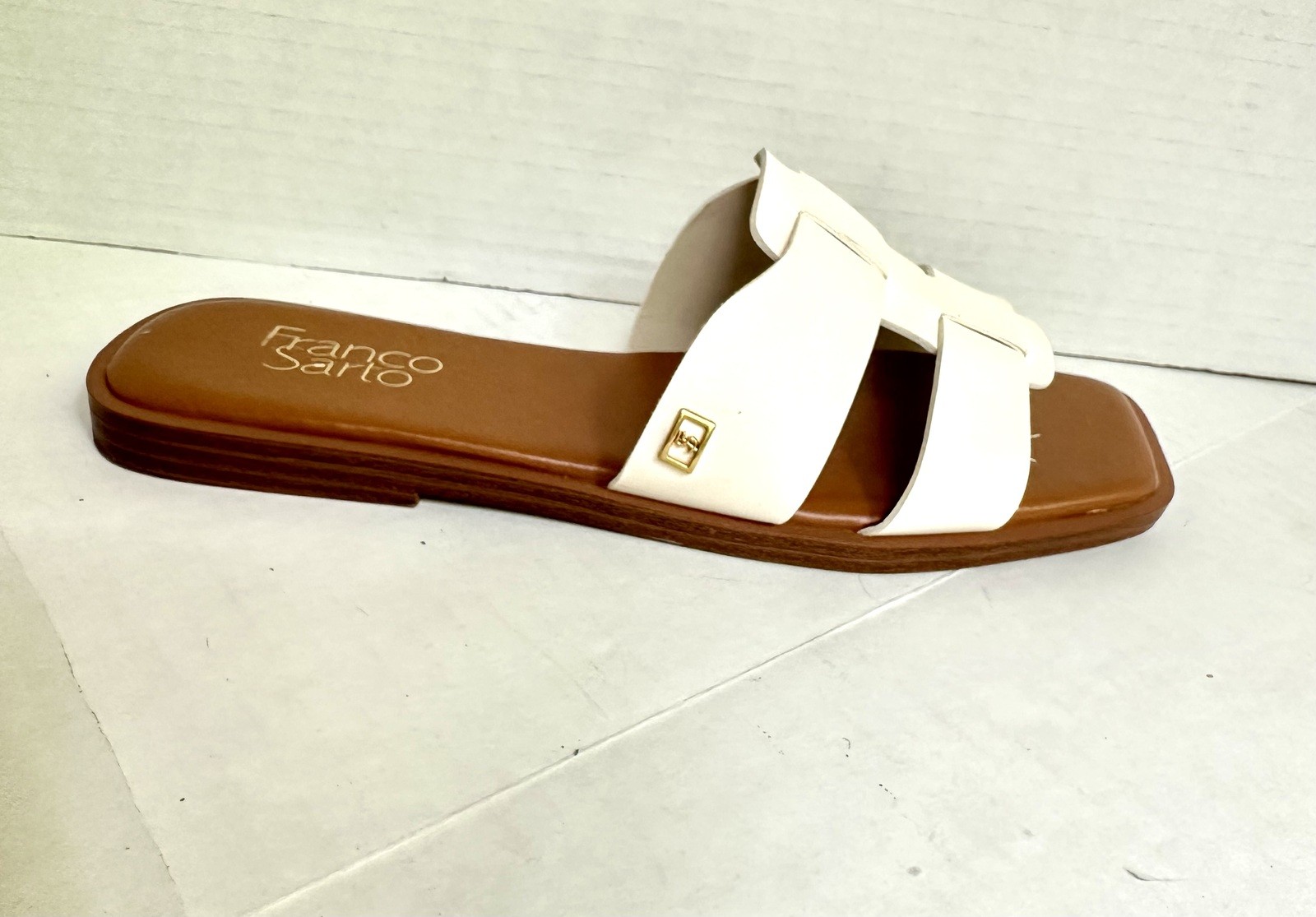 Franco Sarto Square-Toe Cream Flat Slides Size 9M
