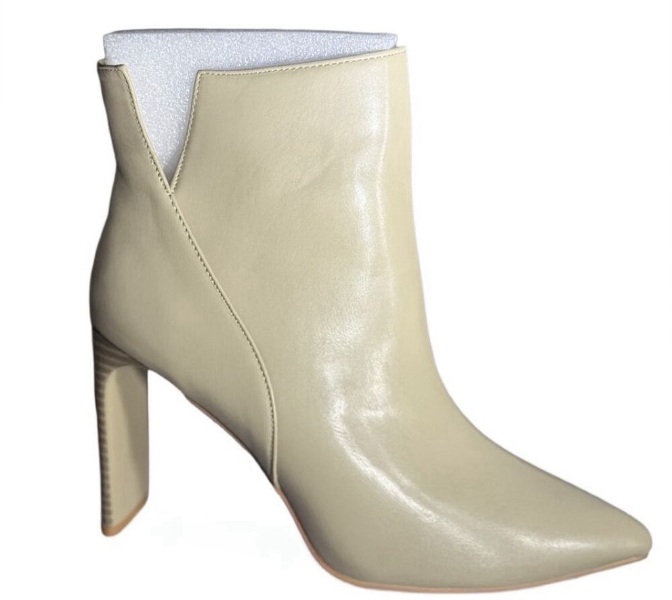 Halston Allyson boots taupe Women size 11
