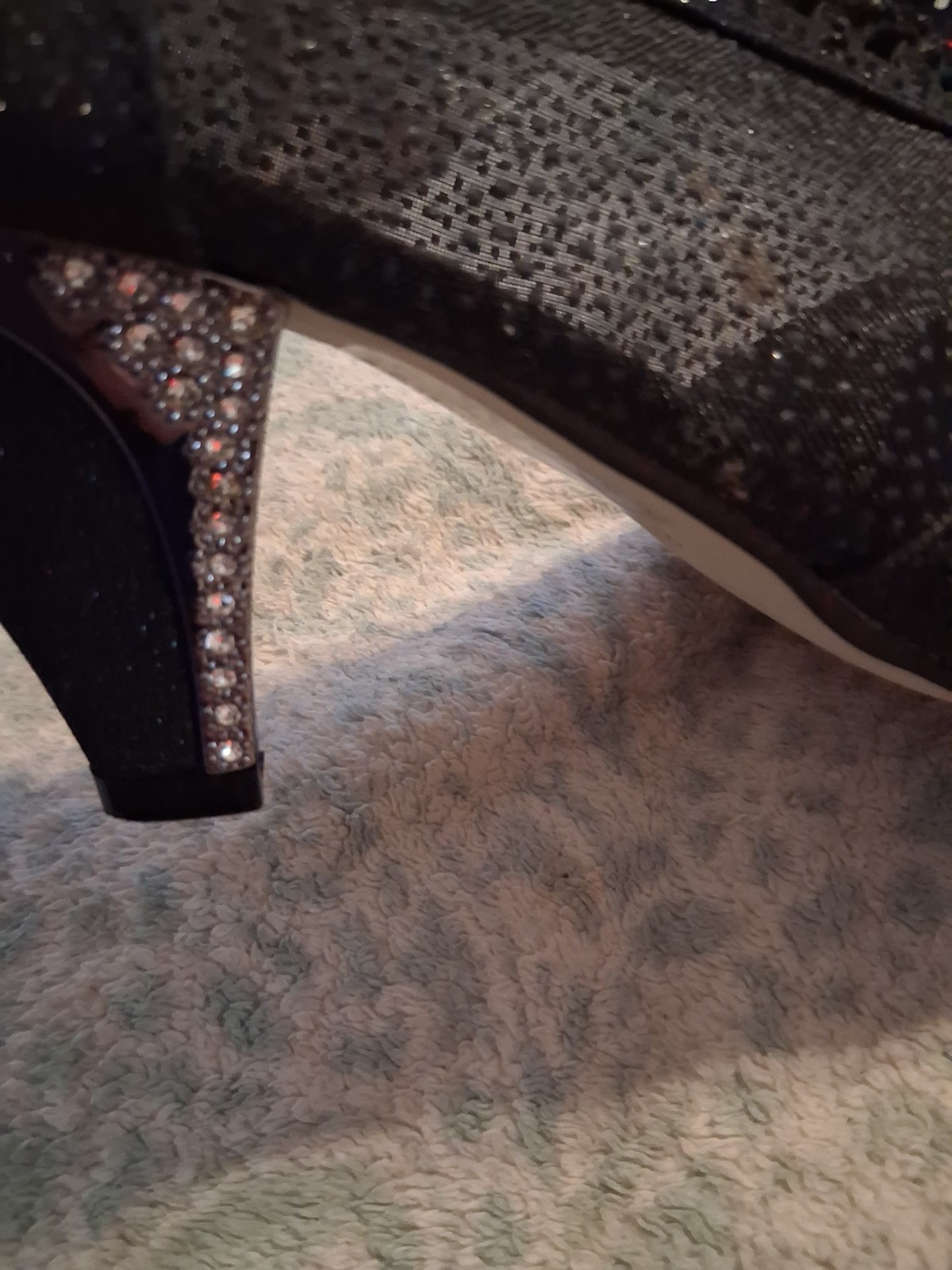 Pierre Dumas Women’s Black Synthetic Open Toe Bootie Zip Block Heel 8.5M