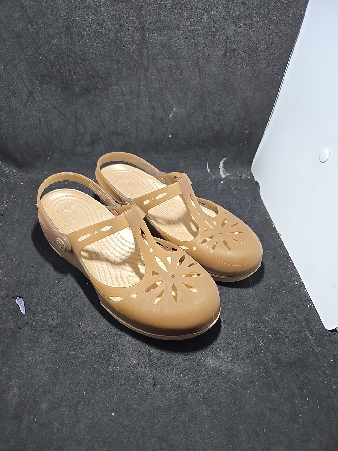 Crocs Isabella Clogs Platform Mary Jane Cutout Gold Brown Comfort Women’s Size 6