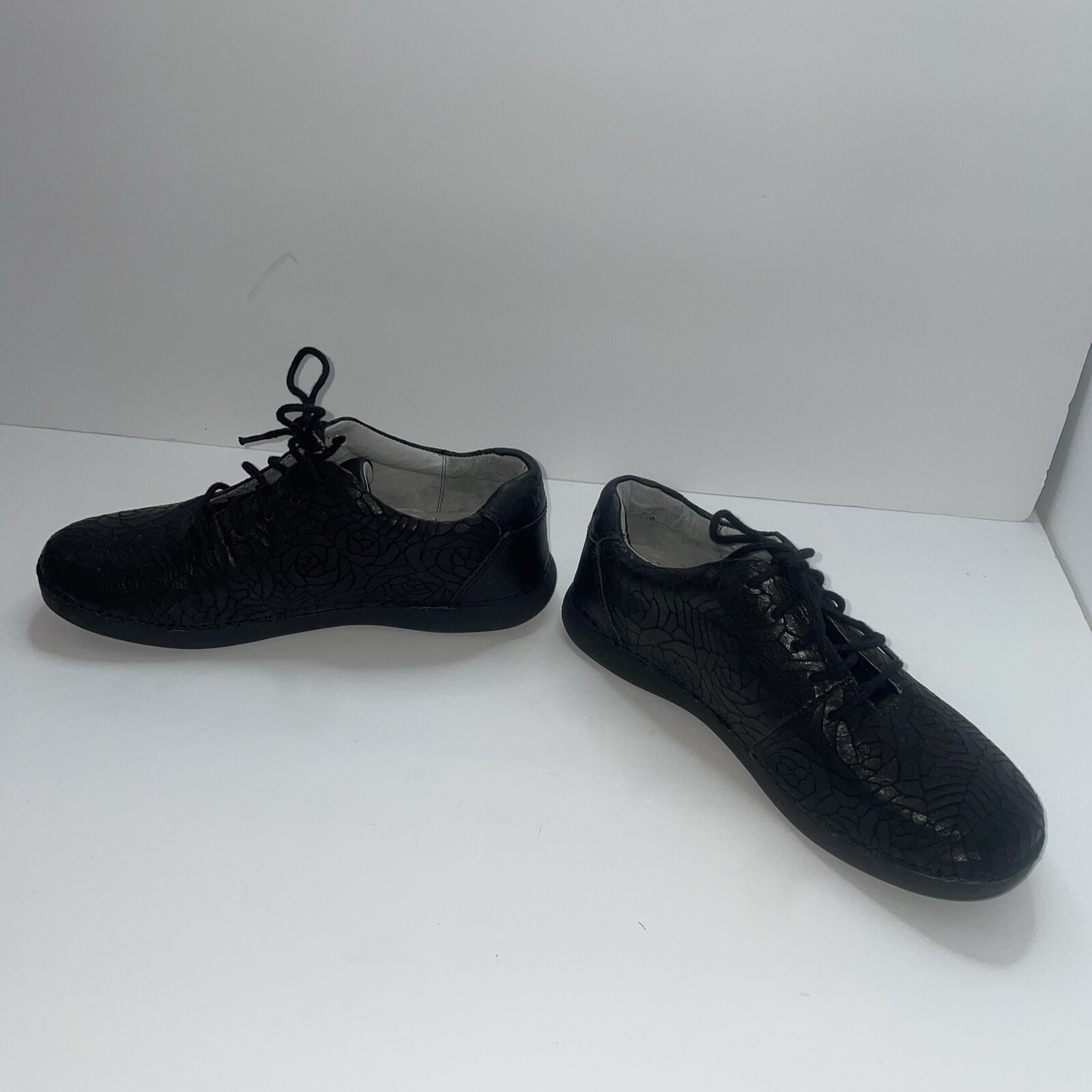 ALEGRIA Essence Leather Sneaker Shoes Women Size US 6.5 EU 36 Black Rose ESS-586