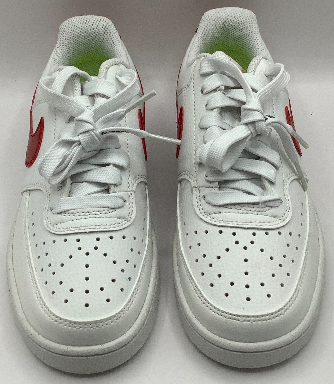 Nike Women’s Size 6.5 Court Vision Low Sneakers DH3158-104