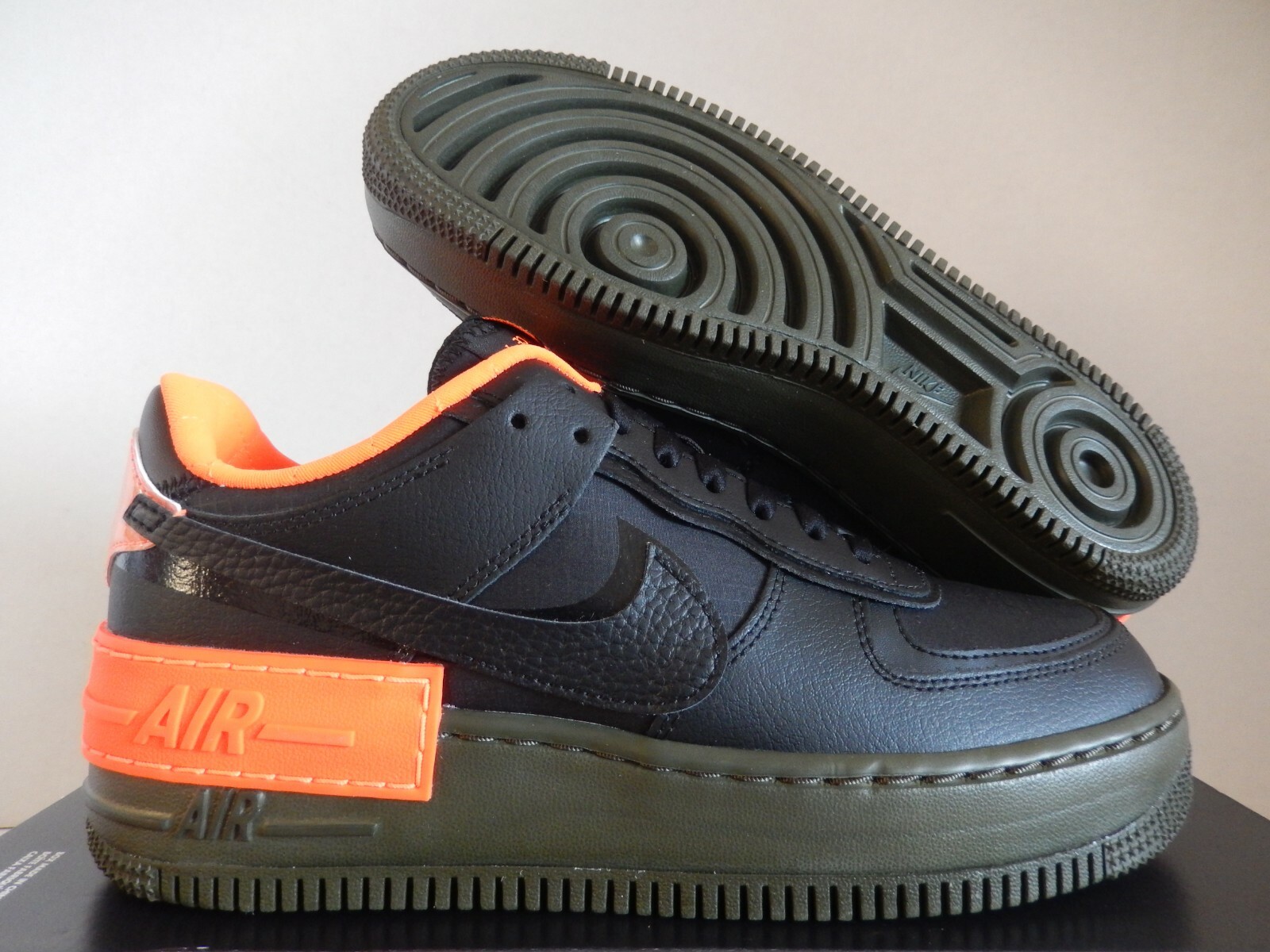 WMNS NIKE AIR FORCE 1 AF1 SHADOW SE BLACK HYPER CRIMSON SZ 8 [CQ3317-001]