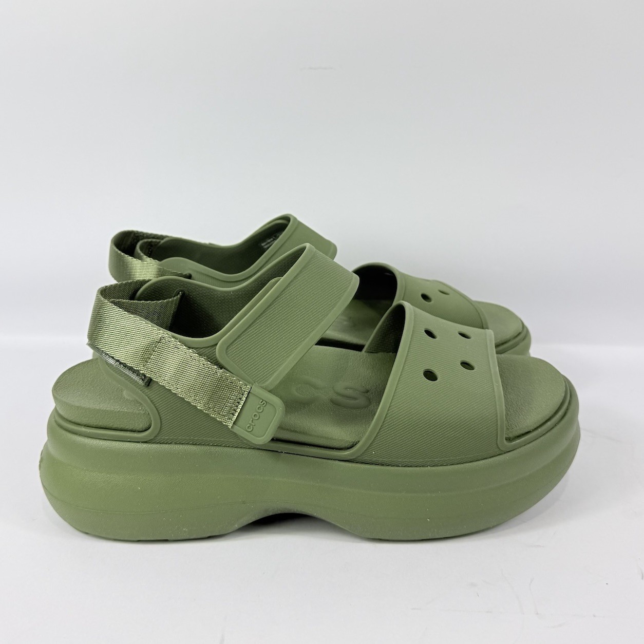 Crocs Soho Y Strap Sandal 211755 Army Green Women’s Size 11 Excellent MINT