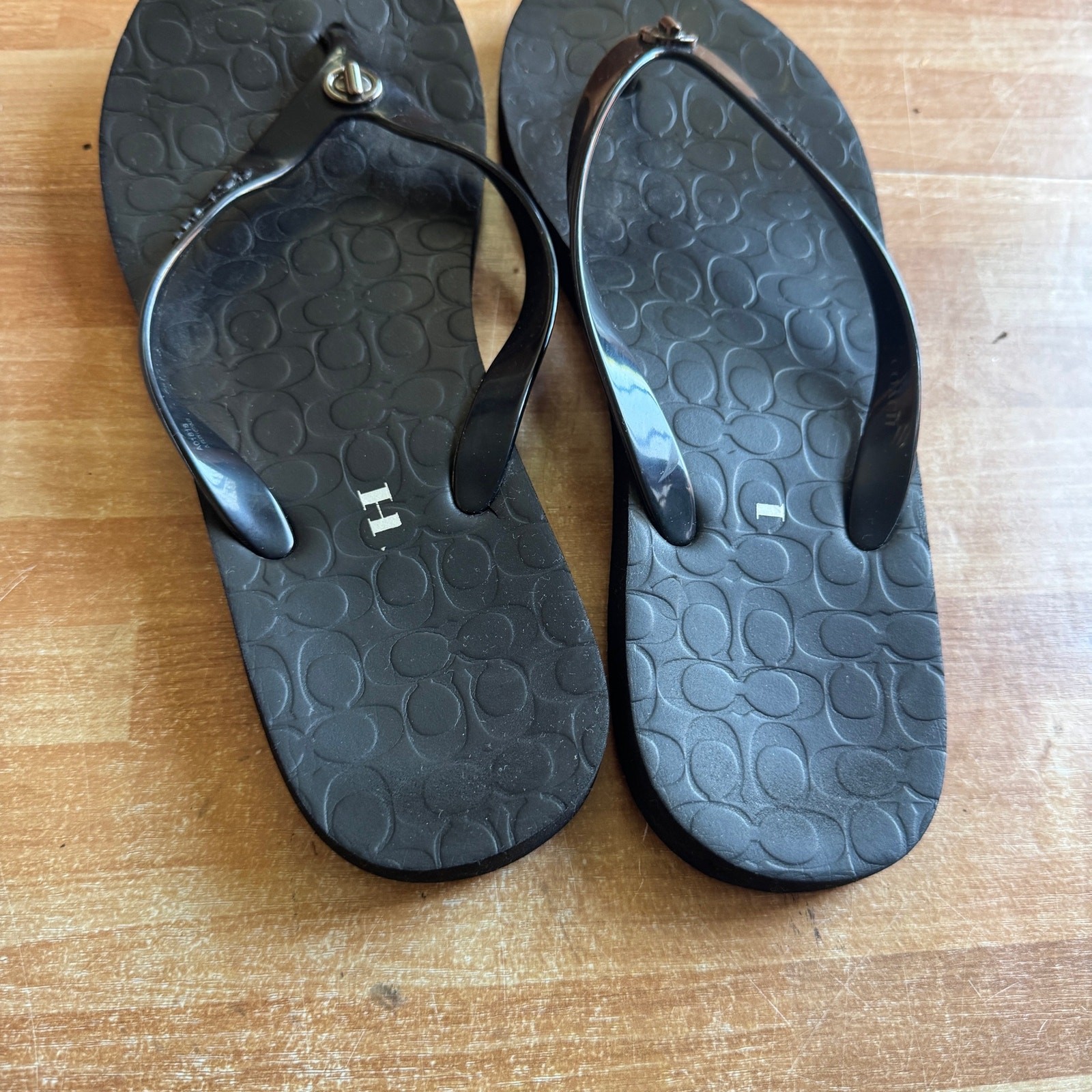 Coach Abbigail Black Turnlock Signature Rubber Flip Flop Thong Sandals