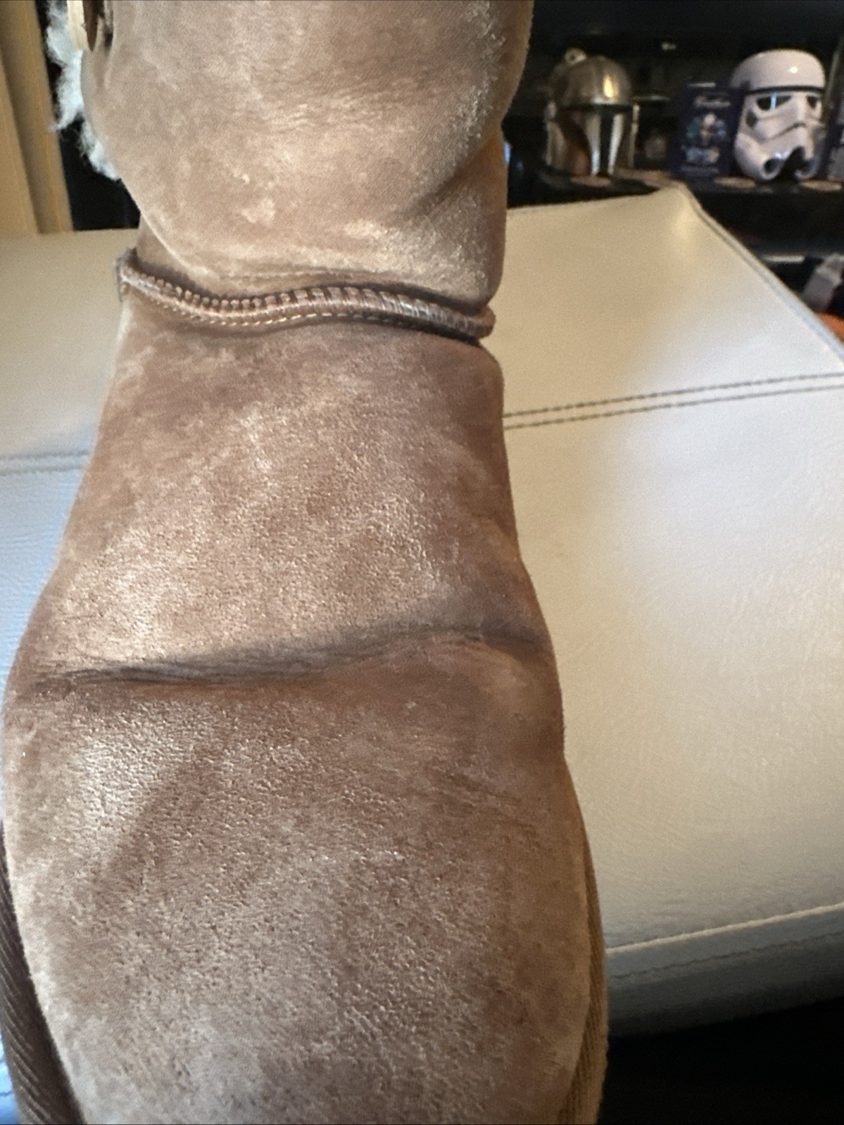 UGG 1016227 Bailey Button Triplet II Size 12 Women’s Boots – Chestnut
