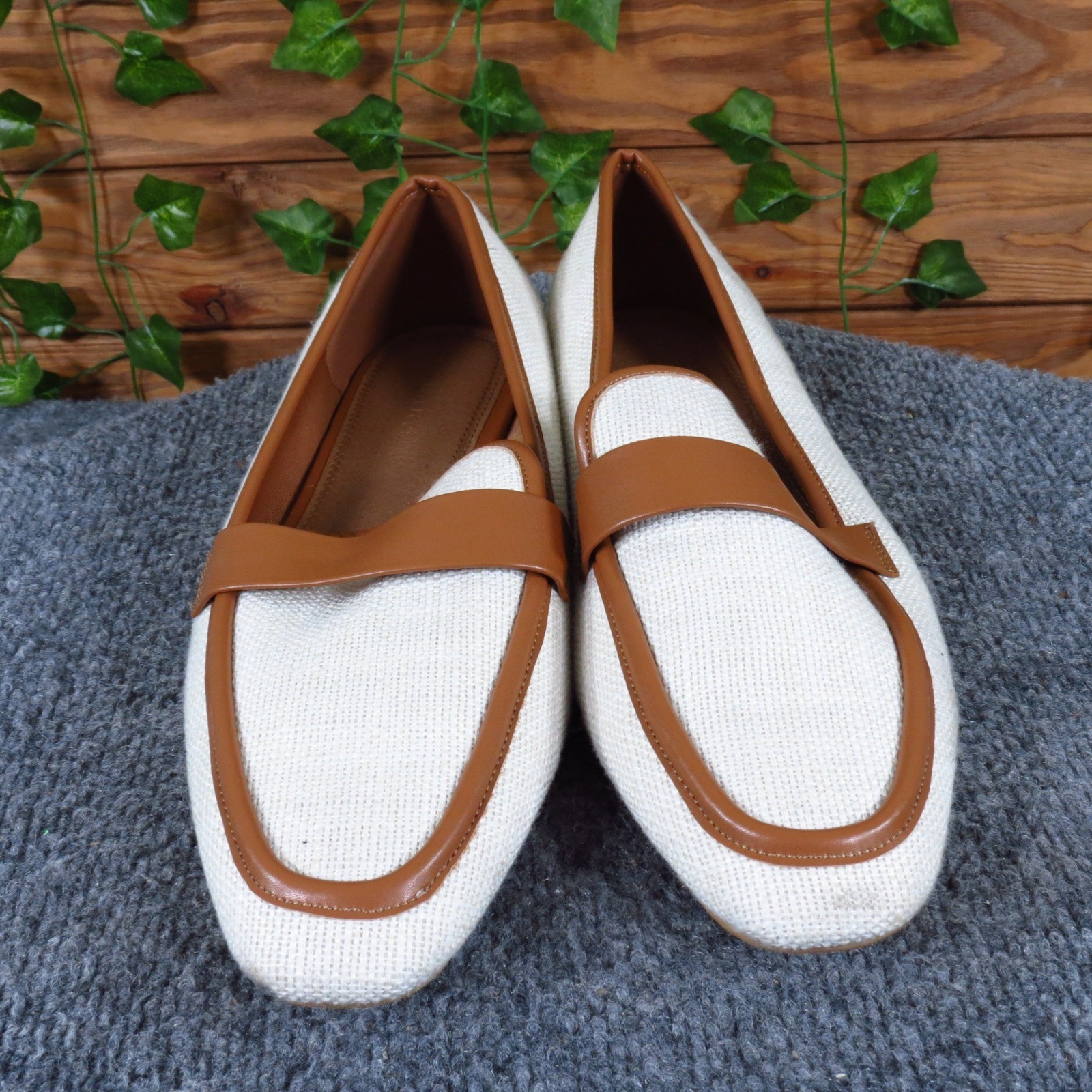 B.O.G Collective Zoya Women Casual Loafer Size 10 Daily Wear White Fabric Tan