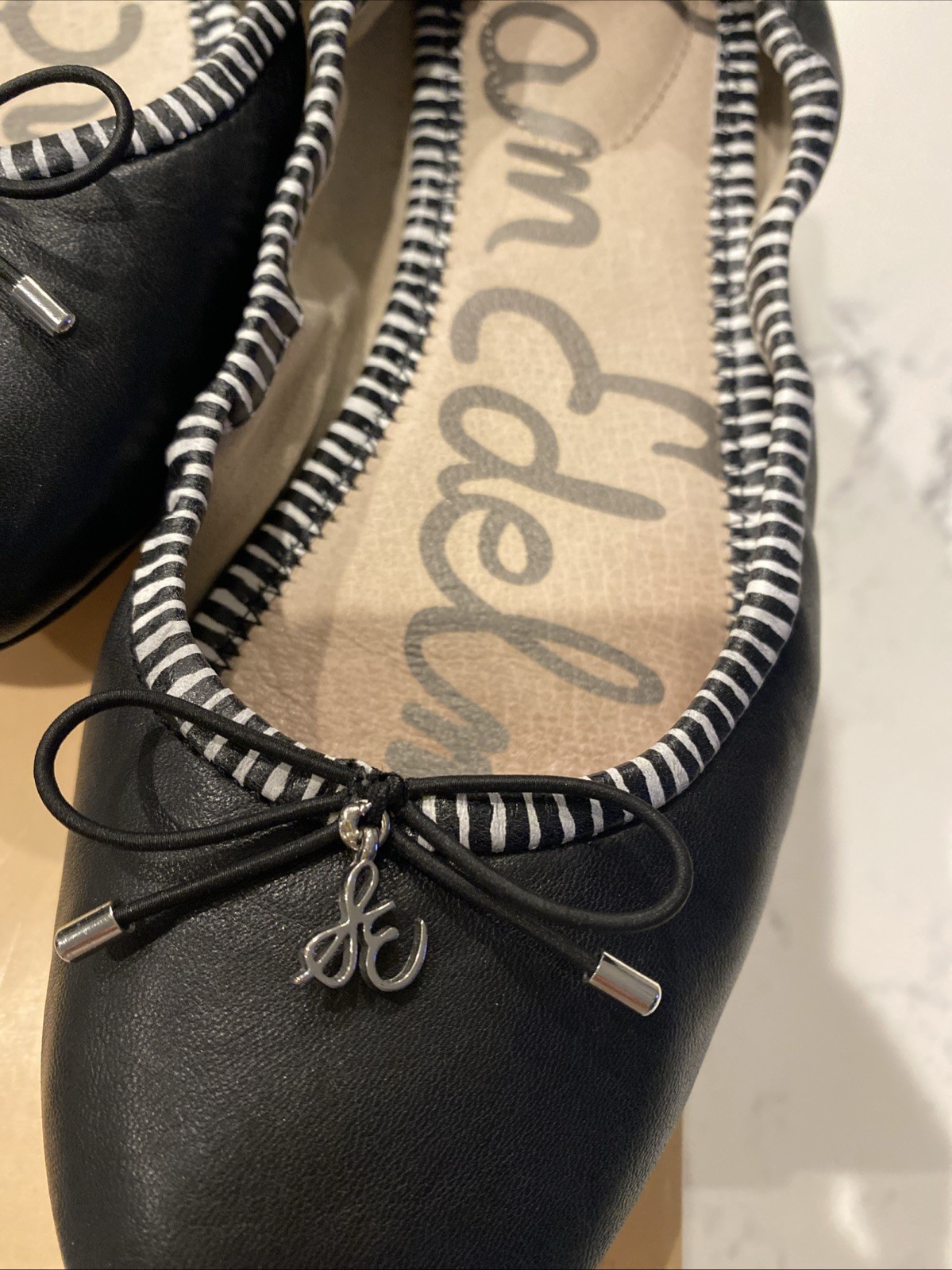 Sam Edelman Felicia Flats Black W/ White Trim Size 7M EUC