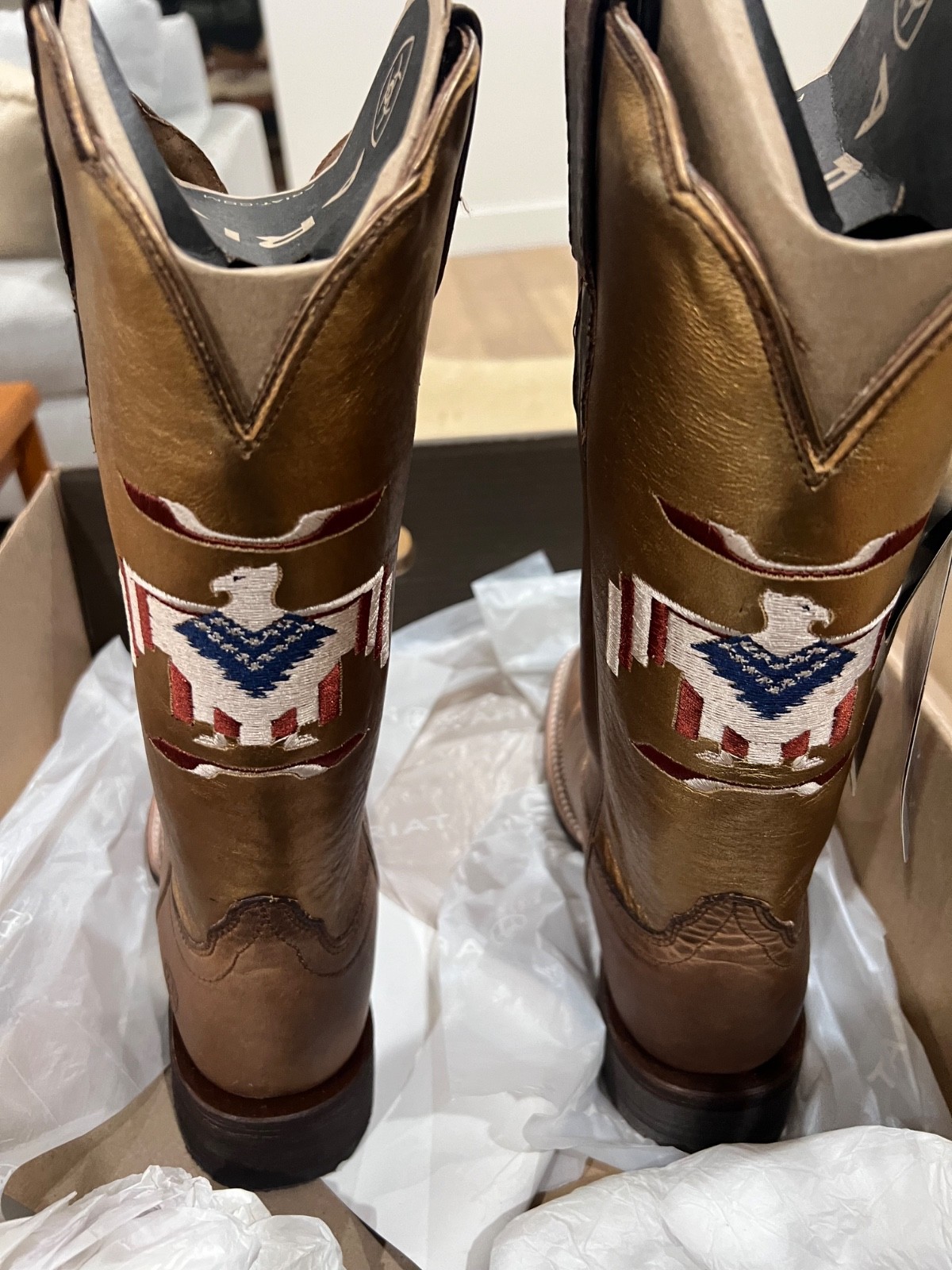 ARIAT Frontier Thunderbird Chimayo Western 👢 Women’s 6 B NIB Rare