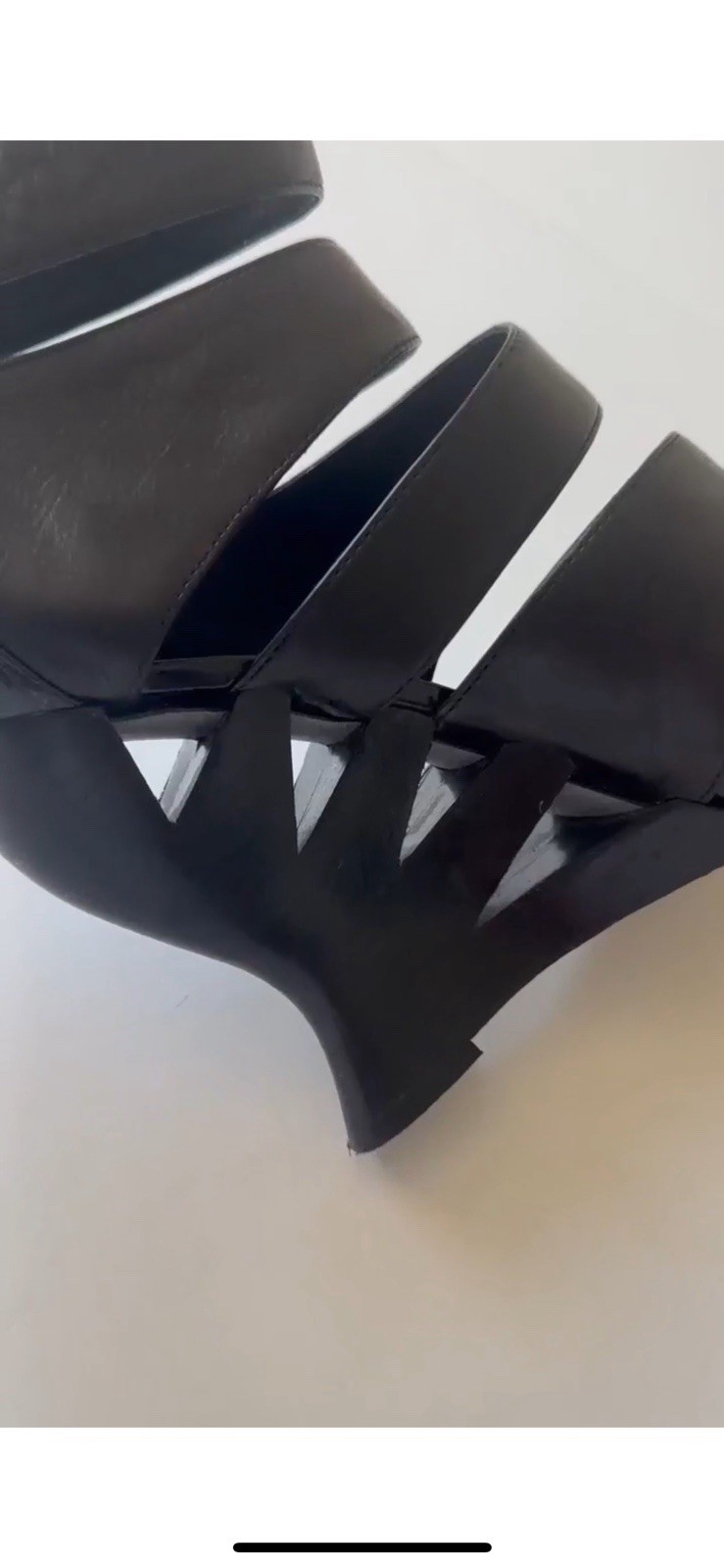 Donald J. Pliner Avant Garde Heeled Black Wedge Sandal. Logo Zipper Heel 7.5