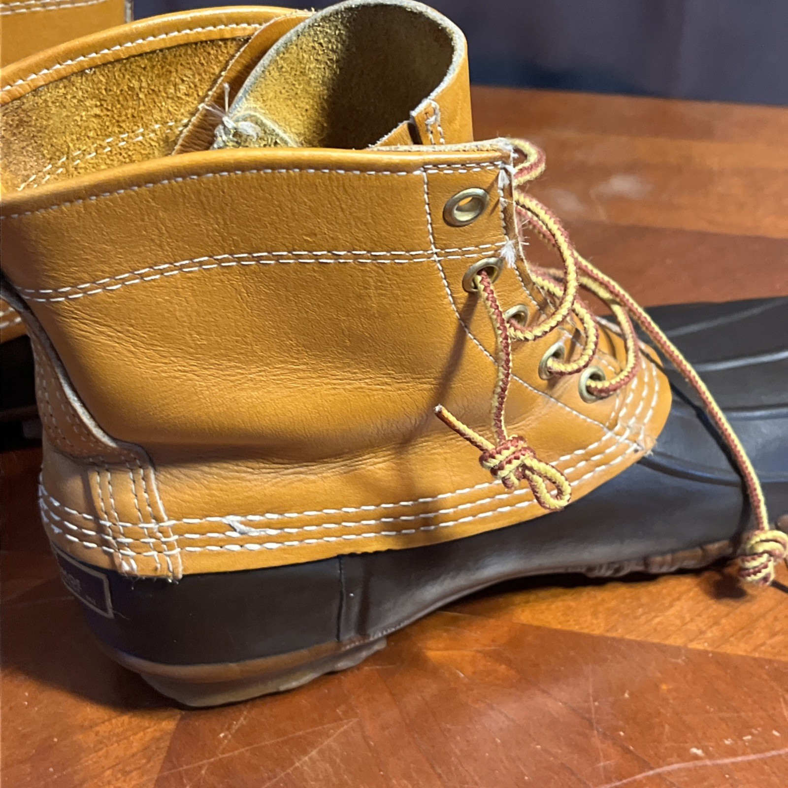 LL Bean Womens Maine Hunting Shoe Leather & Rubber Waterproof Duck Boots Size 8