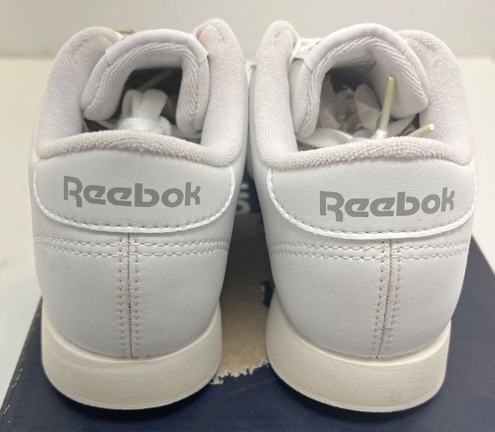 REEBOK Princess Women’s White Classic Shoe Style #1475 NWD FREE Shipping