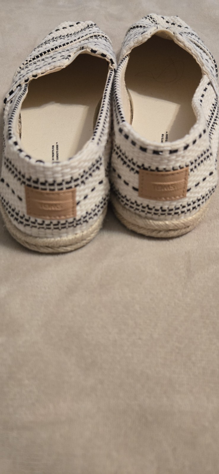 TOMS Black & White Woven Alpargata Rope Espadrille Slip Ons Women’s Size 10
