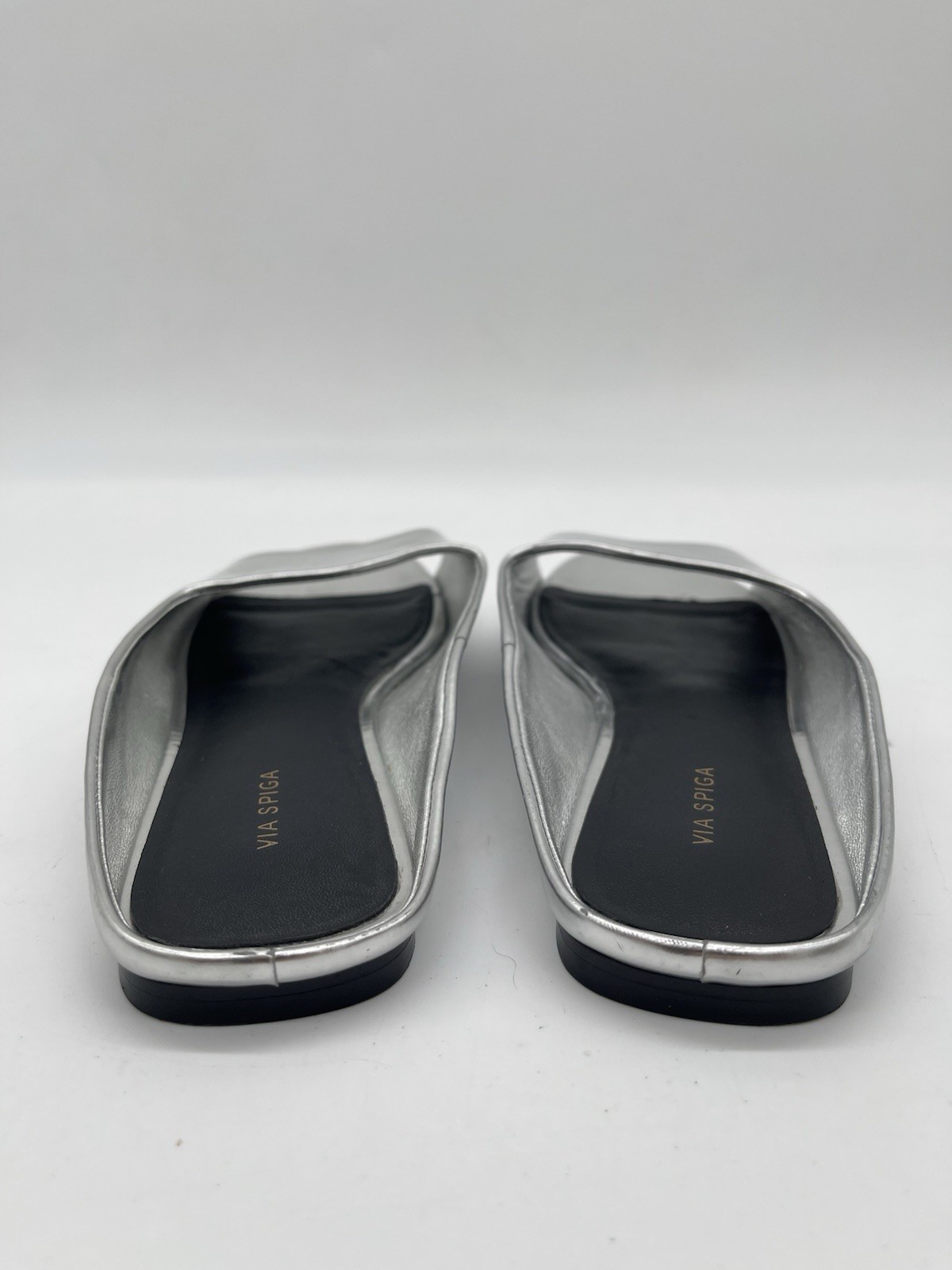VIA SPIGA Hana Slides Silver Metallic Chrome Flats Open Toe 6.5M Patent Leather