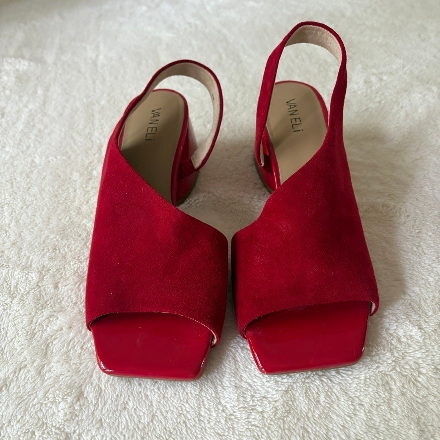 Van Eli Molke Suede Sandals Women’s 9M Red Block Heel Square Toe Slingback
