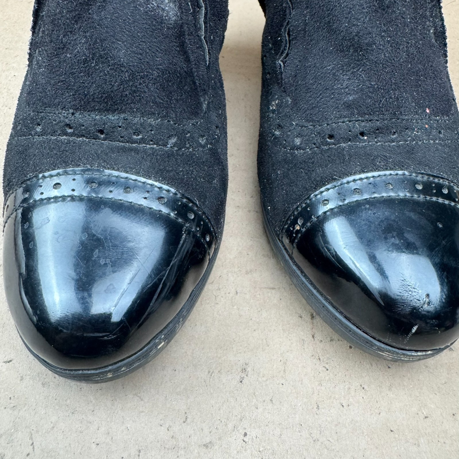 Women Black Suede & Patent Leather Block Heel Oxford Pumps US 6.5/7 EU 37 Damage