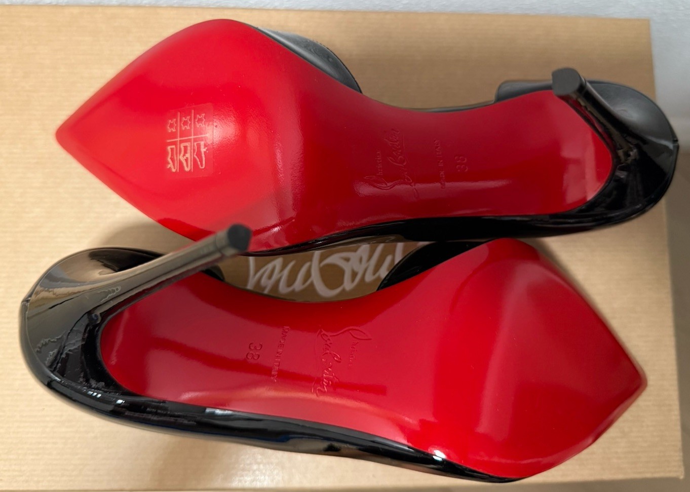 New Christian Louboutin Iriza 100 Patent Leather Pumps Black EU 38 US 8