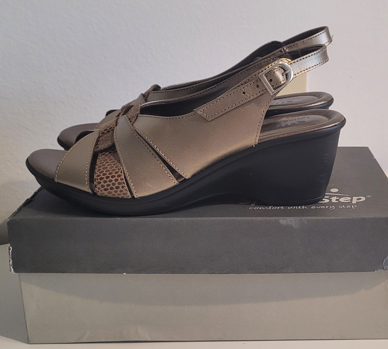 Spring Step «Adorable» Bronze Wedge Sandals – Size 39 (US 8.5)