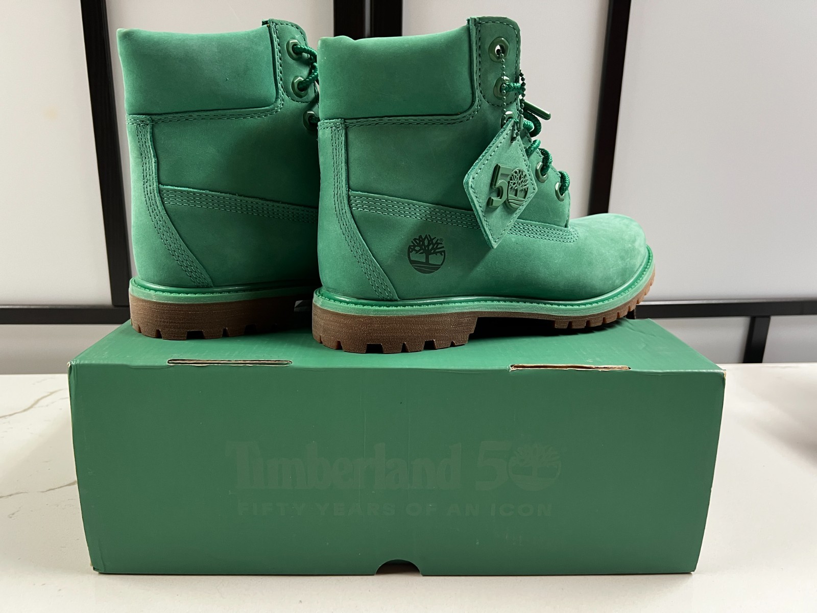 NEW IN BOX: TIMBERLAND WOMEN’S 6 INCH BOOTS 50TH ANNIVERSARY MEDIUM GREEN SIZE 7